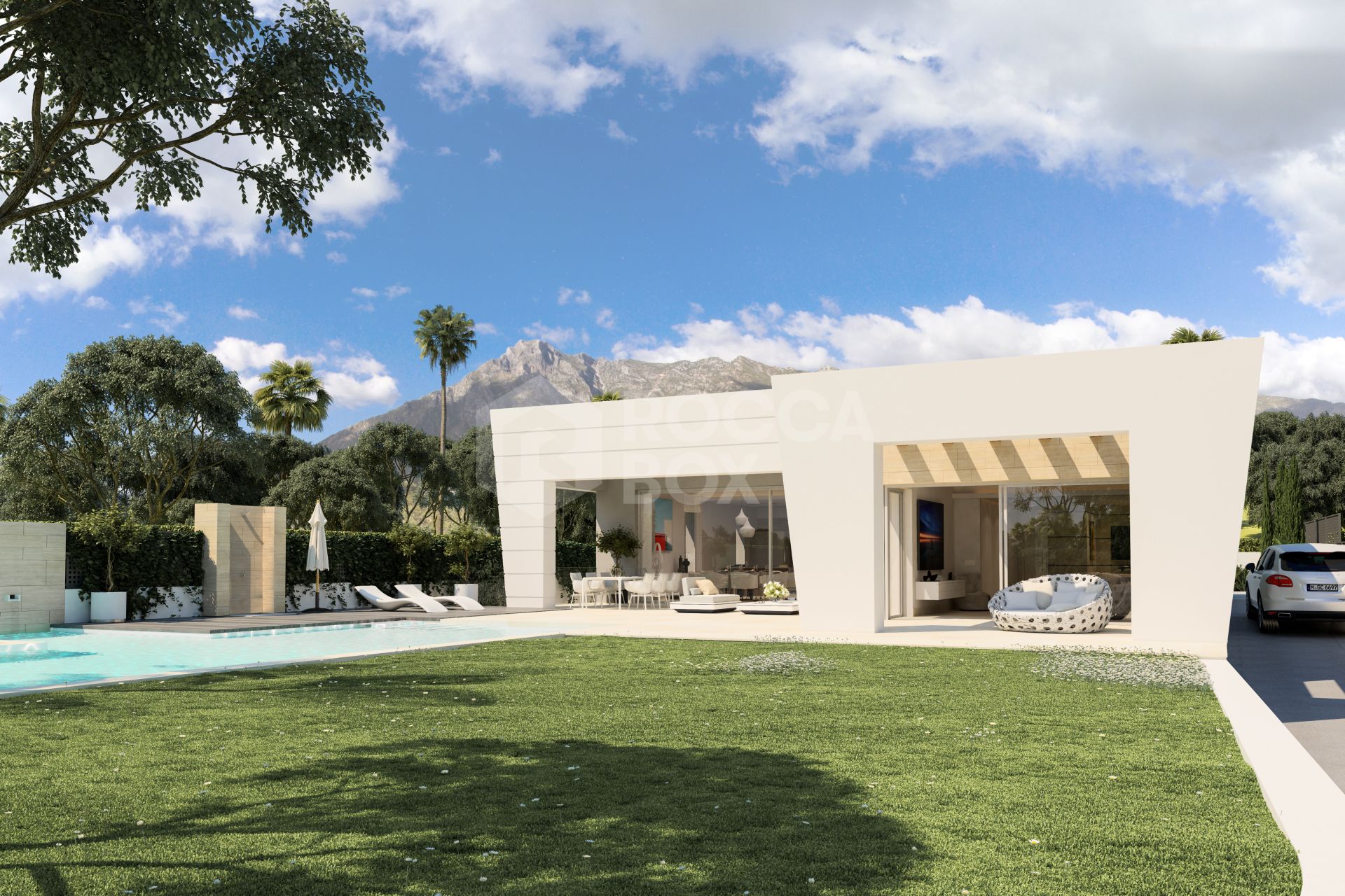 Fantastic opportunity on one of the few remaining self-contained plots available in Marbella