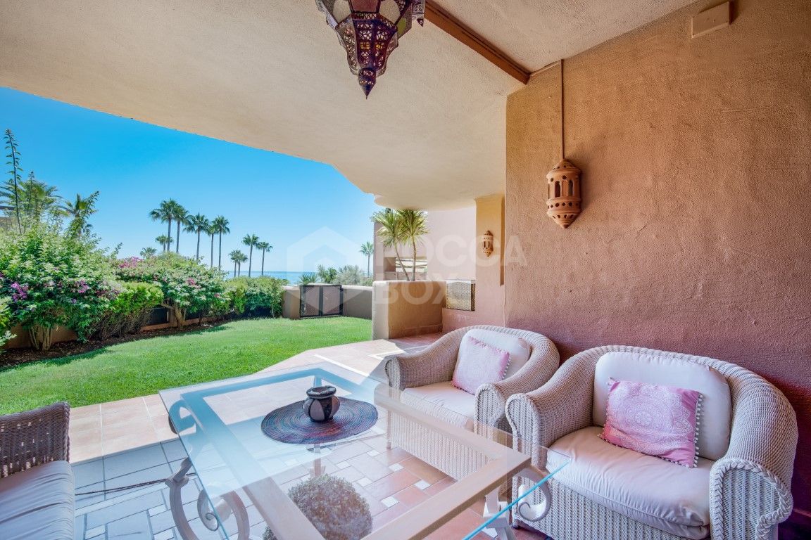 Frontline Beach properties for sale in Estepona