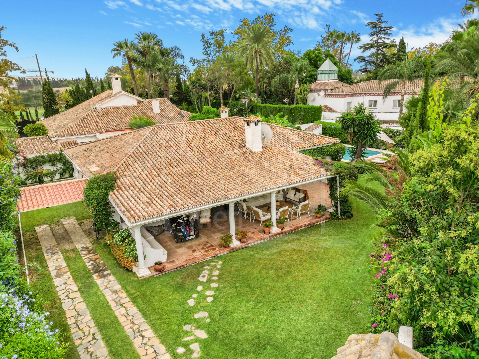 Charming four bedroom, southeast facing villa located in Guadalmina Alta with private pool and garden