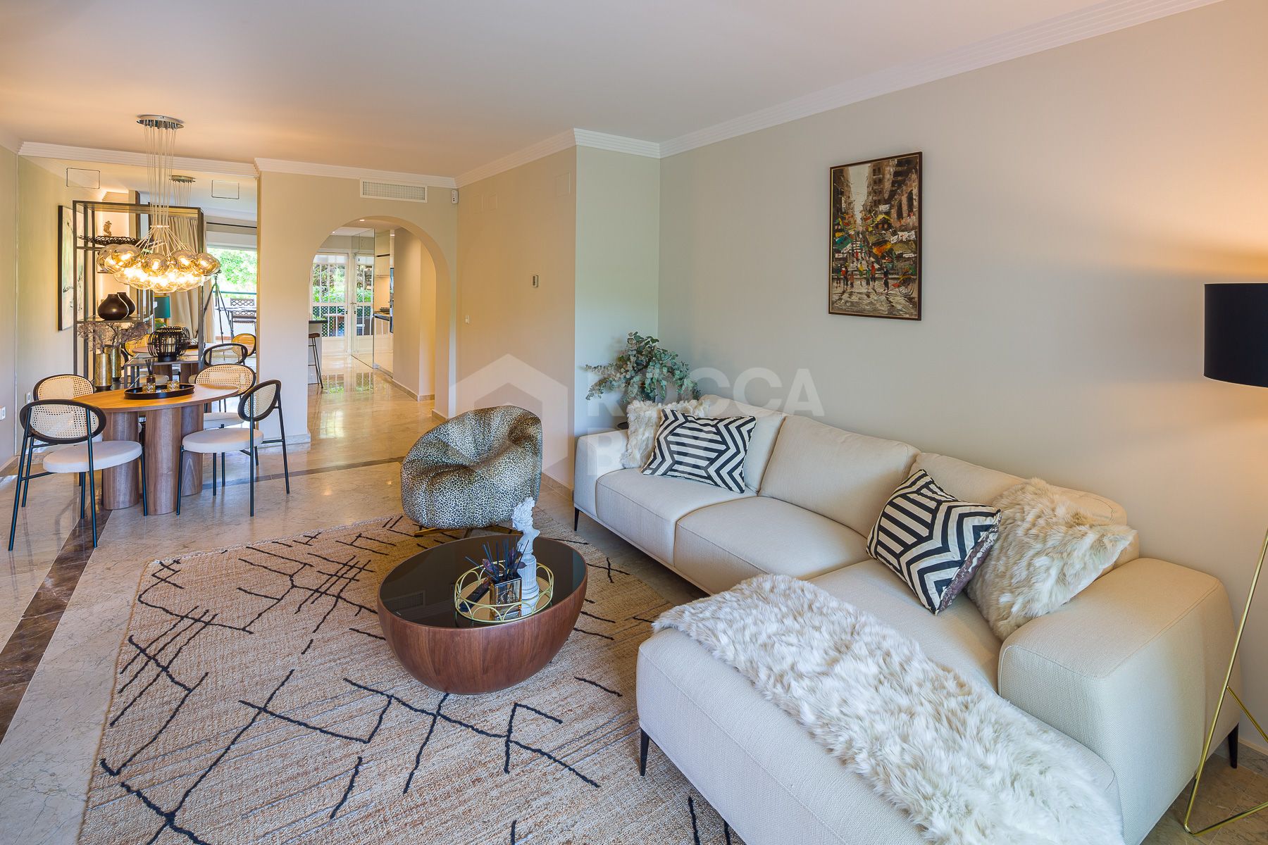 Stunning two bedroom south west facing elevated ground floor apartment in the heart of Marbella's Golden Mile