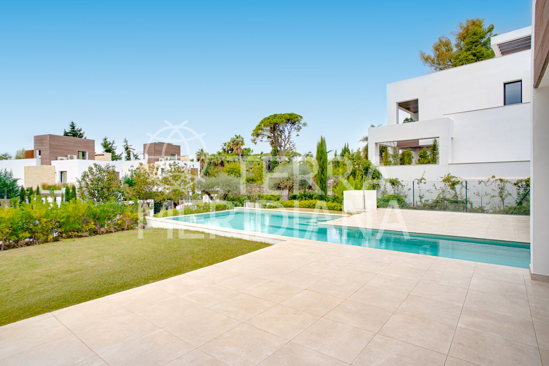 Villa in Marbella Golden Mile, Marbella