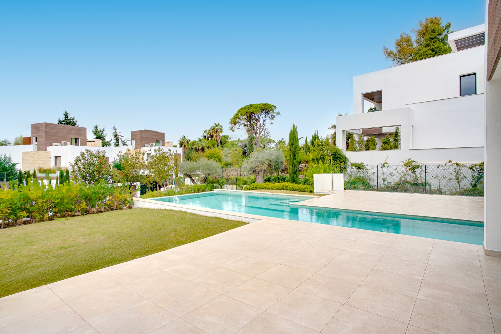 Villa in Marbella Golden Mile, Marbella