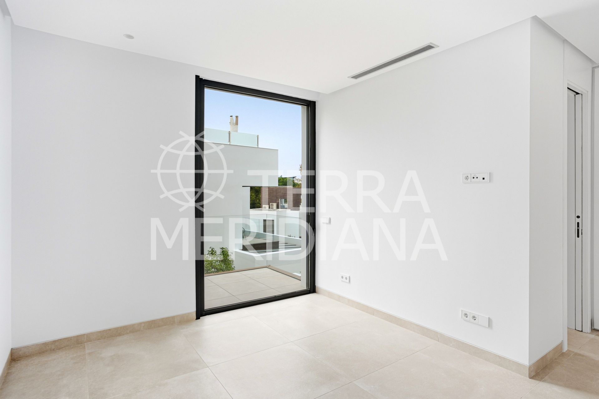 Villa in Marbella Golden Mile, Marbella