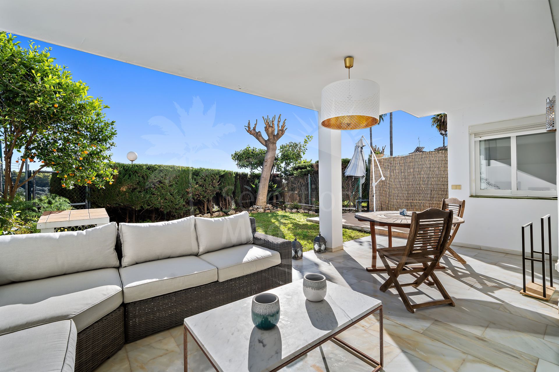 Wonderful two bedroom ground floor apartment in Las Jacarandas, Bel Air