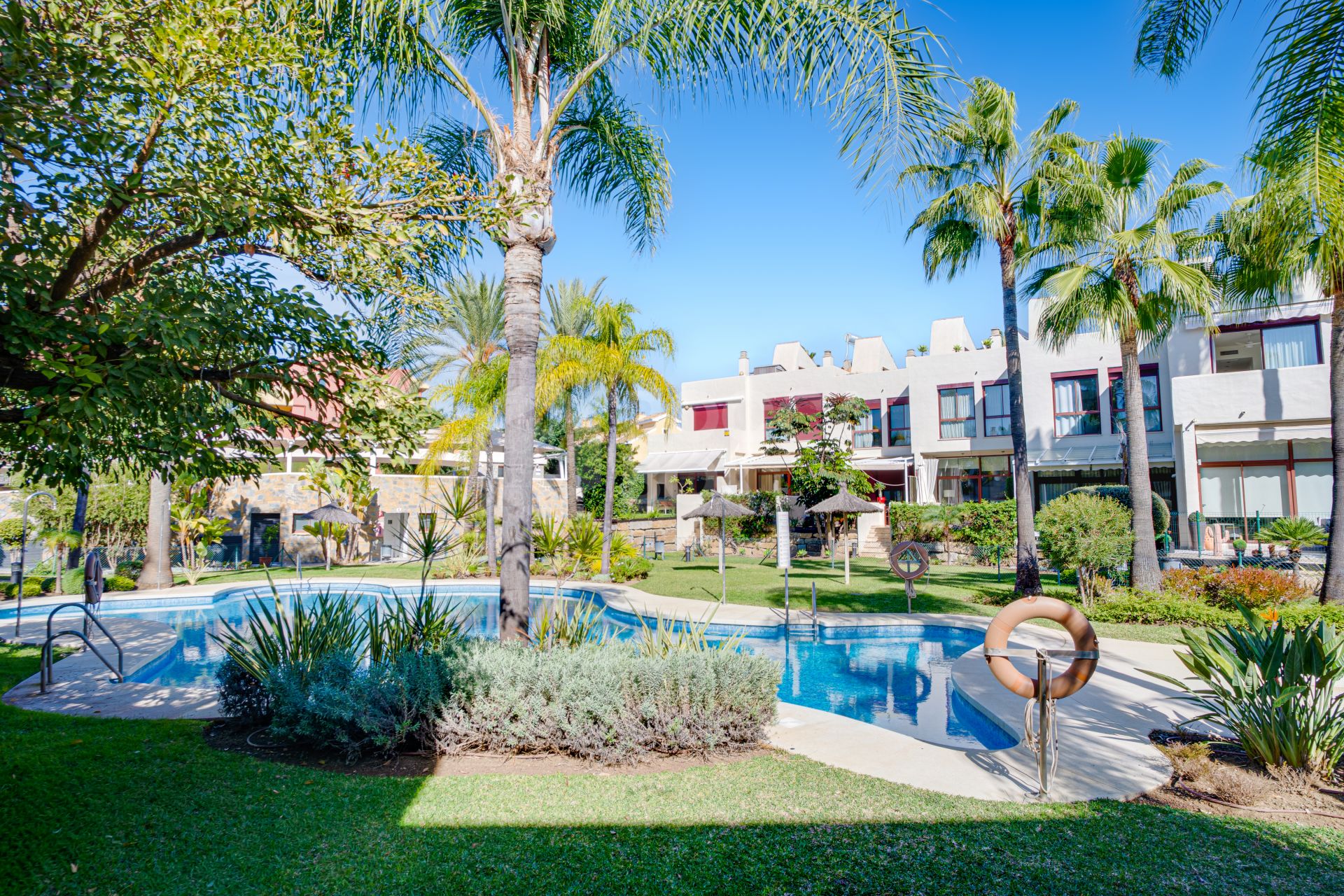 Stunning, five bedroom corner townhouse, located in the gated community of Urb. Riviera Beach in Cancelada