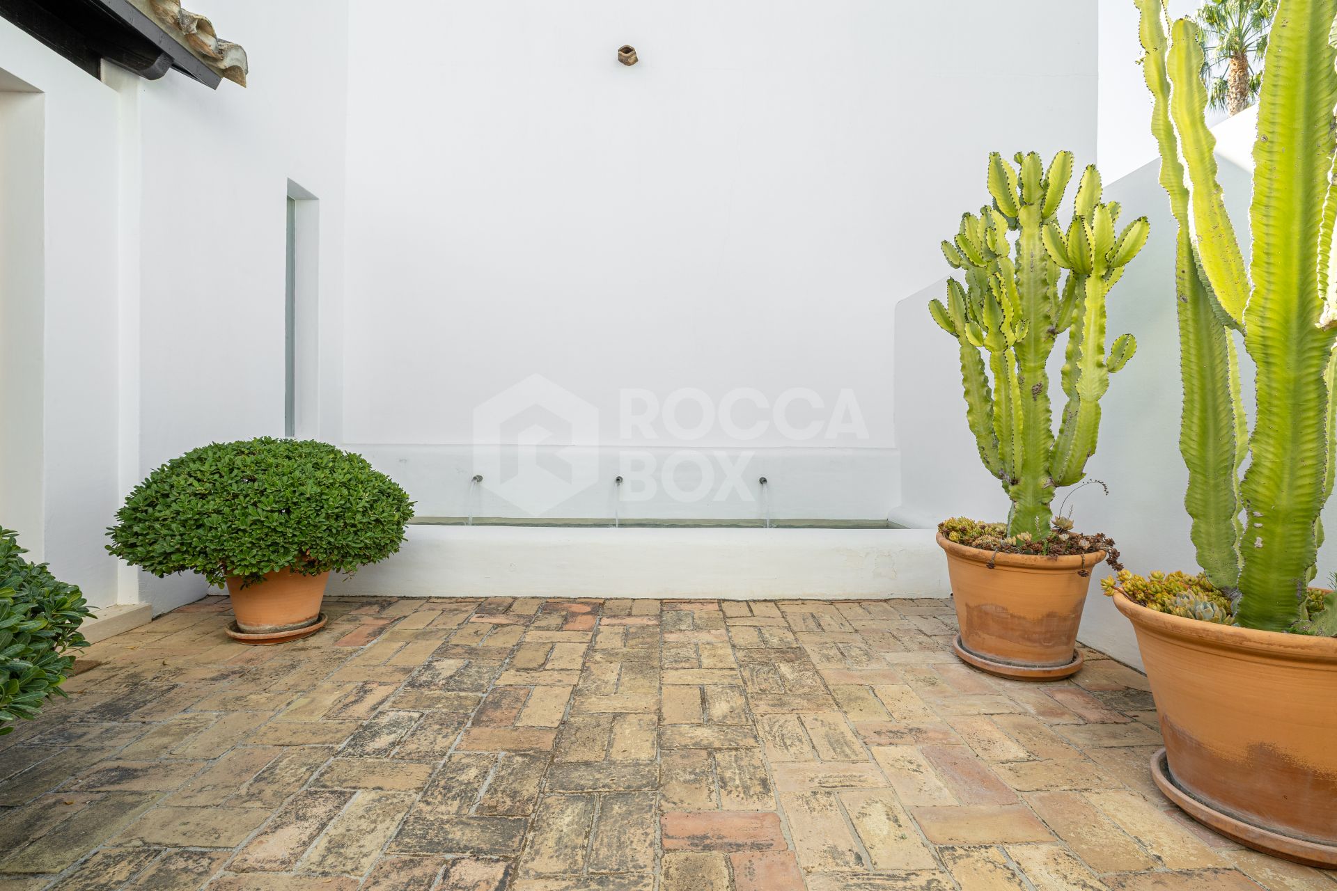 Remarkable south-facing four bedroom villa, set within the world-renowned Finca Cortesin Resort