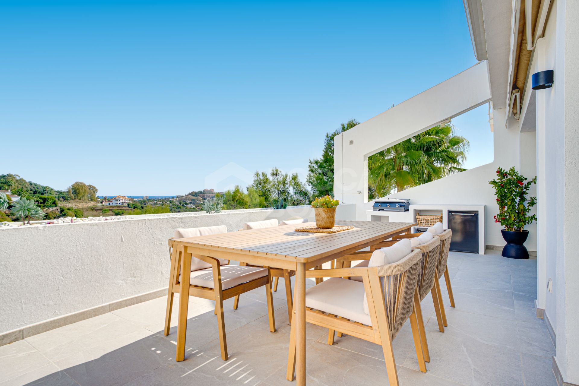 Impeccably refurbished, elevated south east facing ground-floor apartment located in the prestigious La Quinta Golf, Benahavis