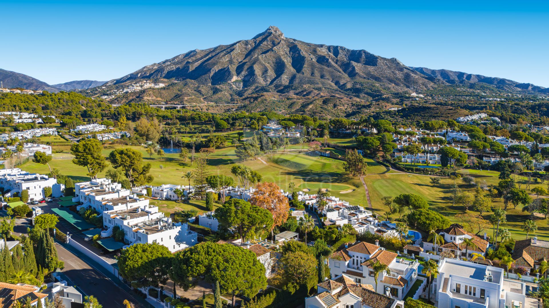 Adosado en La Rinconada, Marbella