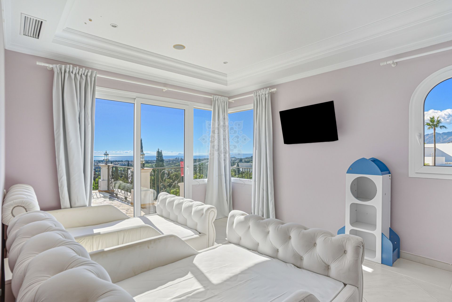 Villa en Los Flamingos, Benahavis