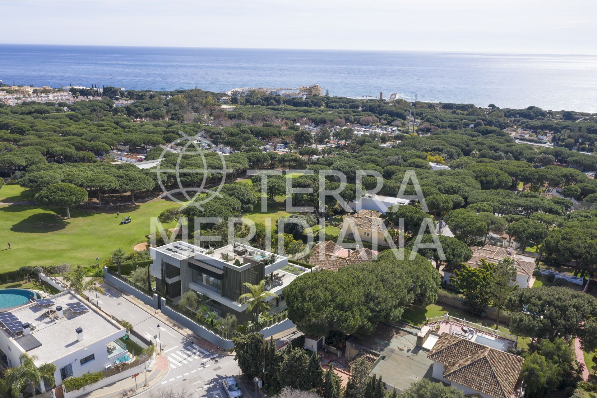 Villa in Artola, Marbella