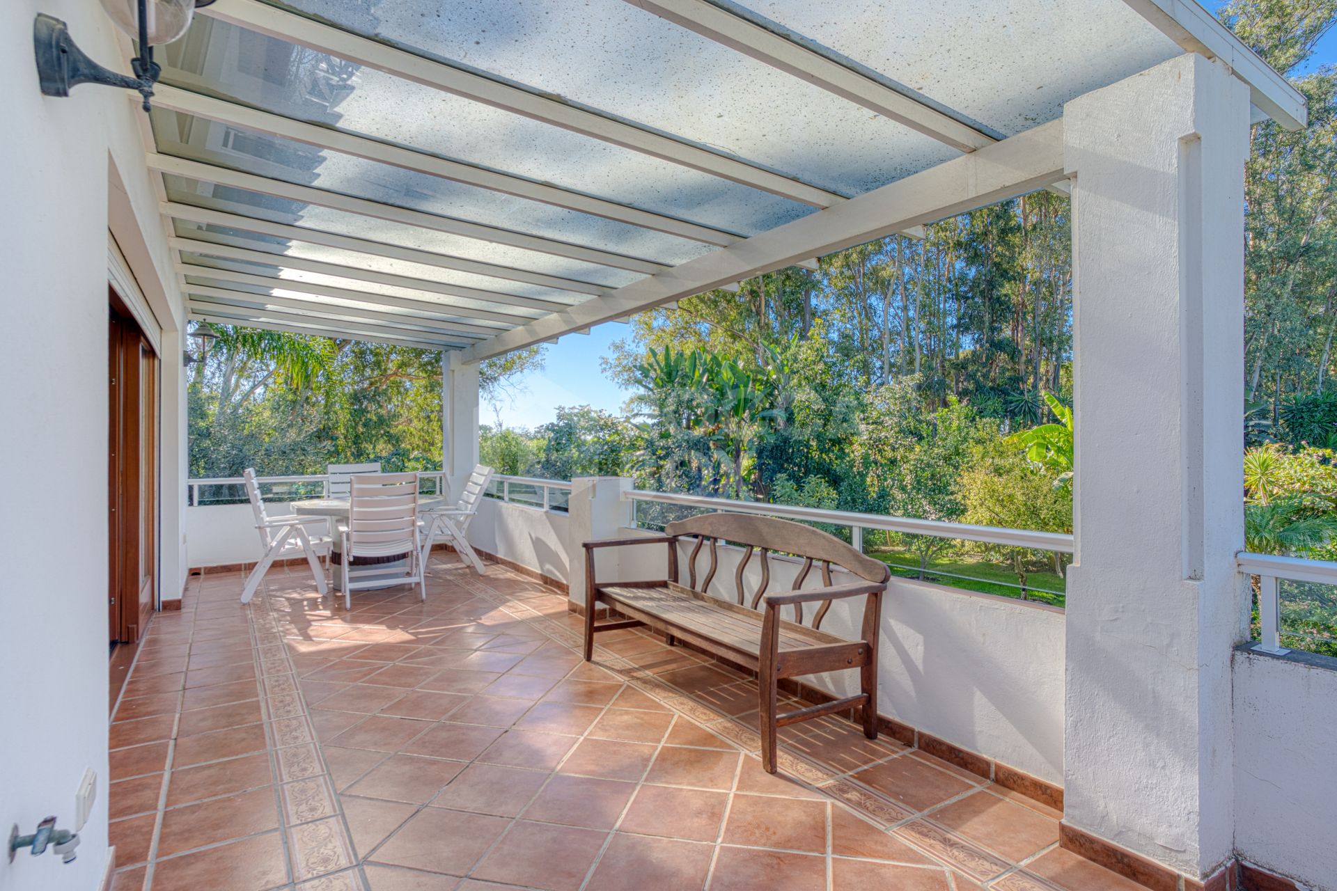 Elegant, southeast facing five bedroom Villa located on the New Golden Mile in Estepona, just steps from the beach