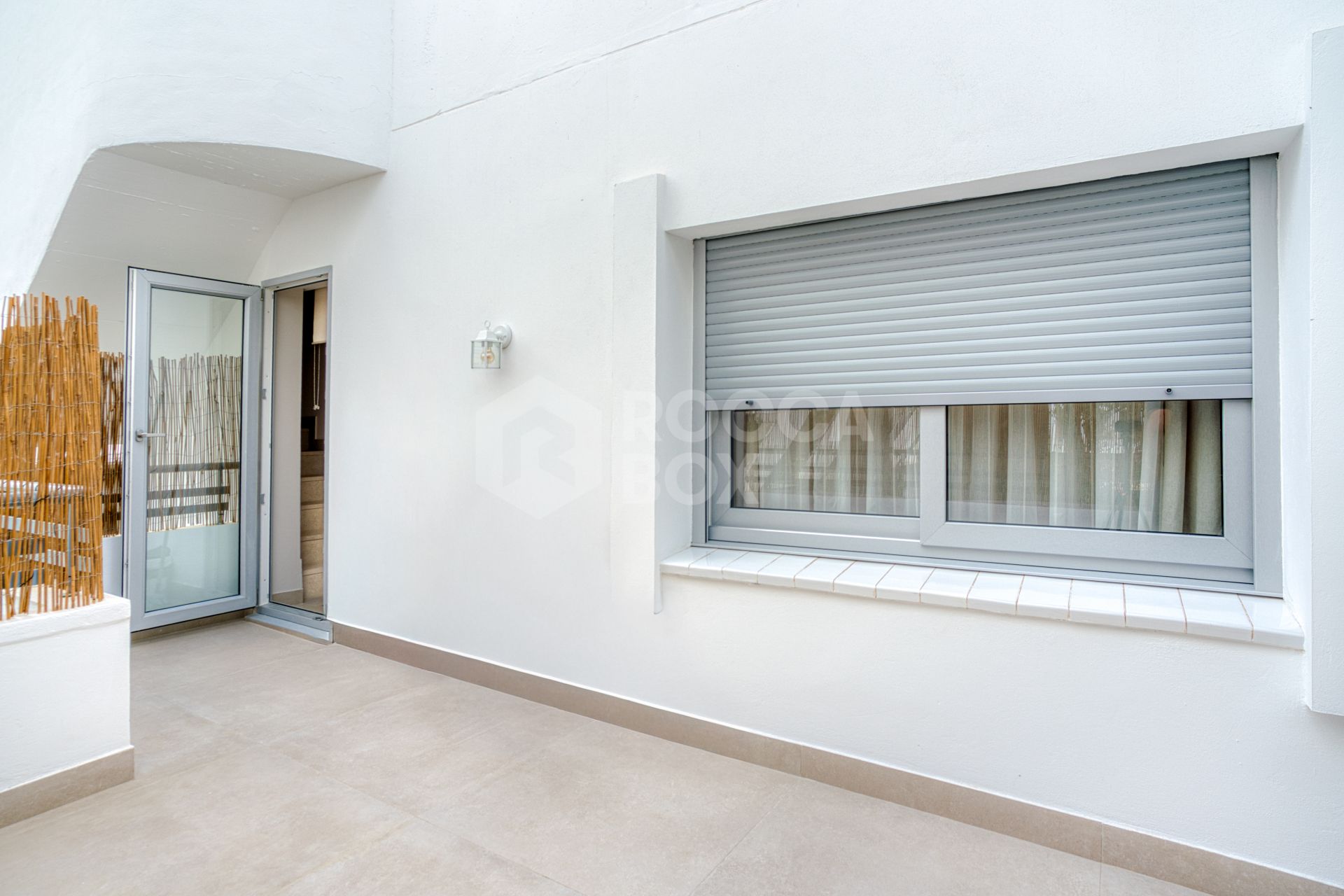 Fantastic east-facing duplex penthouse with solarium and stunning sunset views in La Cala Golf Resort, Mijas Costa