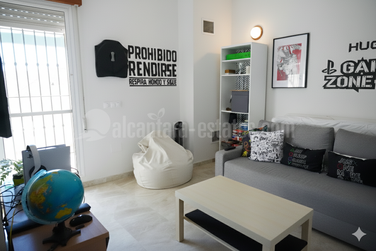 Town House in Sierramar, Marbella