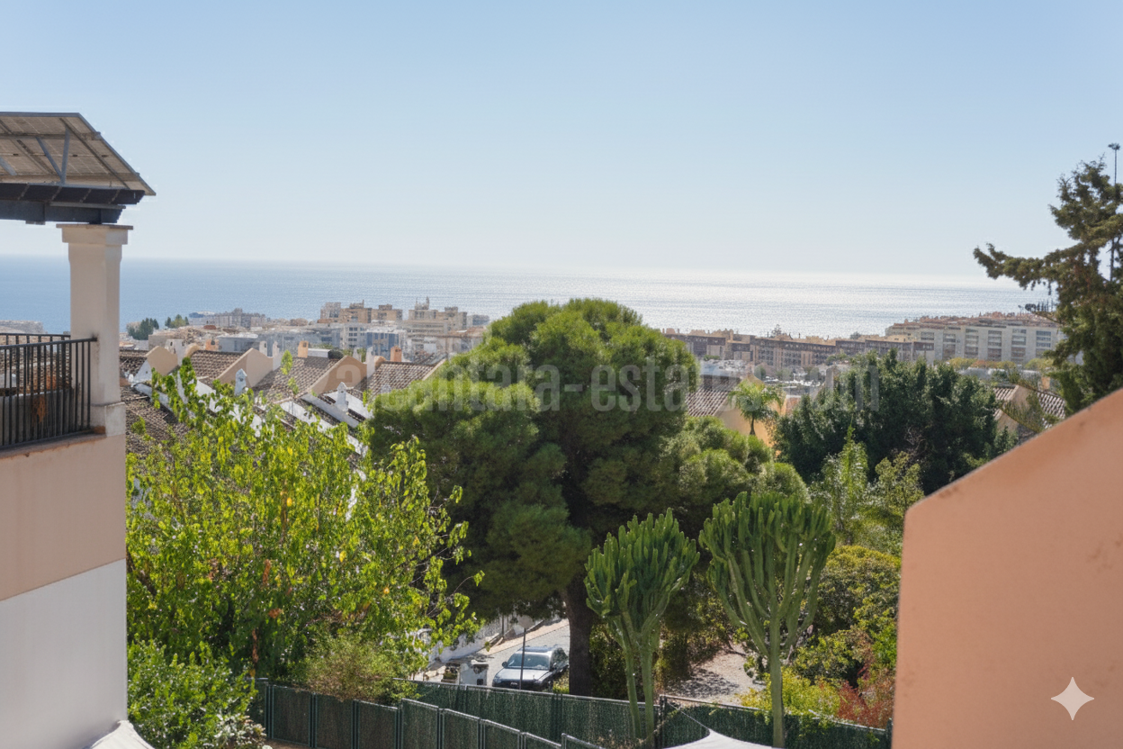 Town House in Sierramar, Marbella