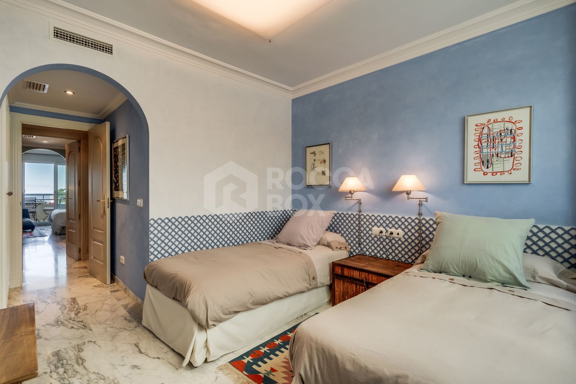 Impressive two bedroom, south west facing apartment in the beachfront community Playa Esmeralda