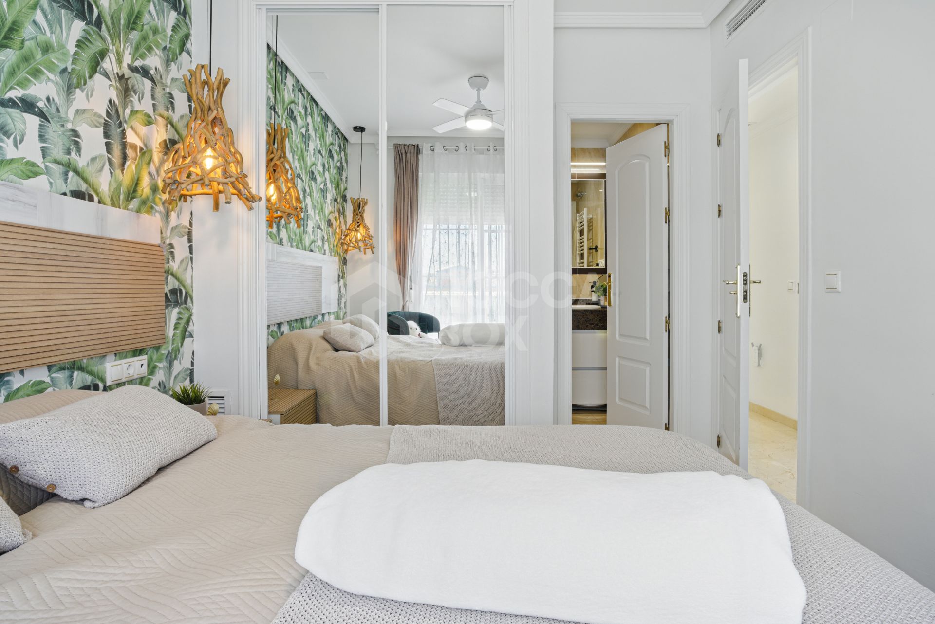 Four bedroom beautifully reformed south facing townhouse in a gated residential community in Calahonda