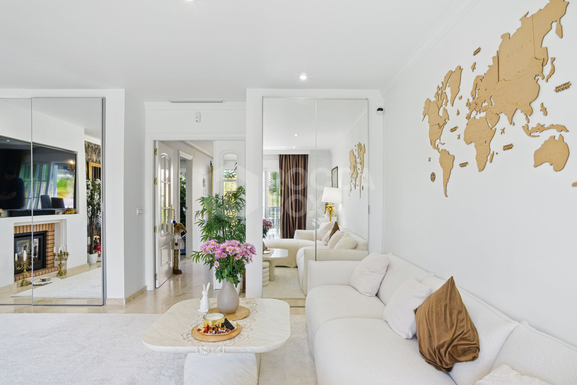 Four bedroom beautifully reformed south facing townhouse in a gated residential community in Calahonda
