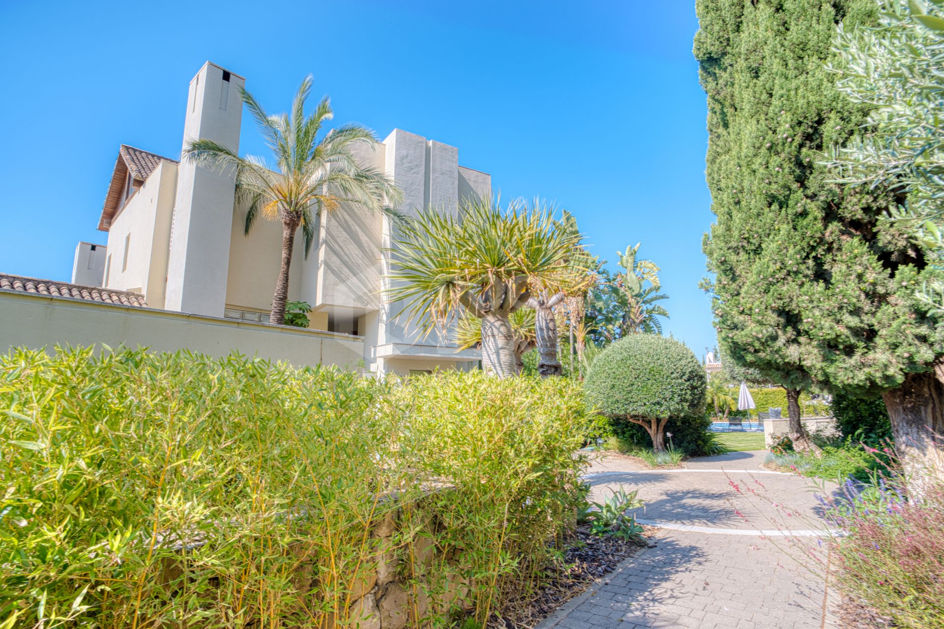 Luxury, south facing two bedroom, ground floor apartment located in prestigious community Imara, Balcones de Sierra Blanca