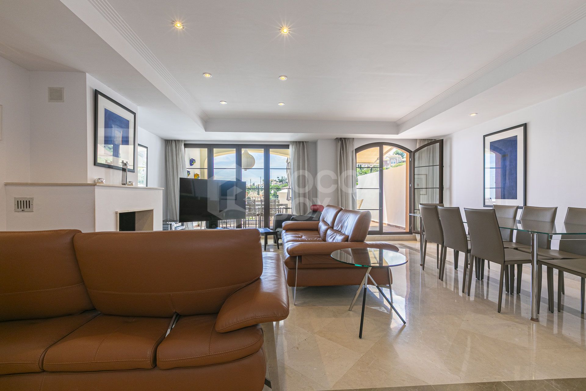 Beautiful south-facing, four bedroom townhouse in Los Almendros, part of the secure Los Arqueros Golf community in Benahavís