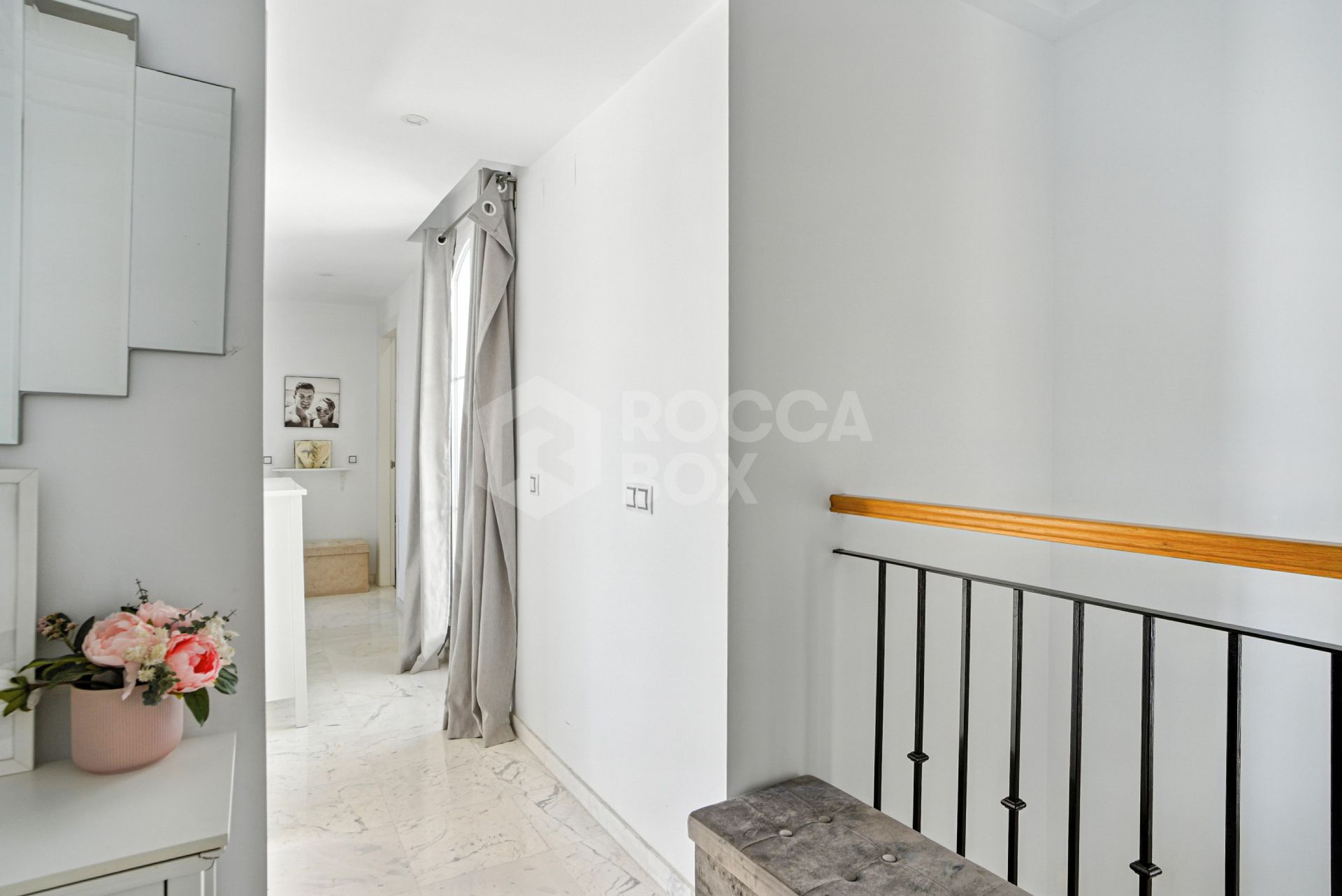 Stylish south west facing, three-bedroom semi detached townhouse located in Riviera del Sol