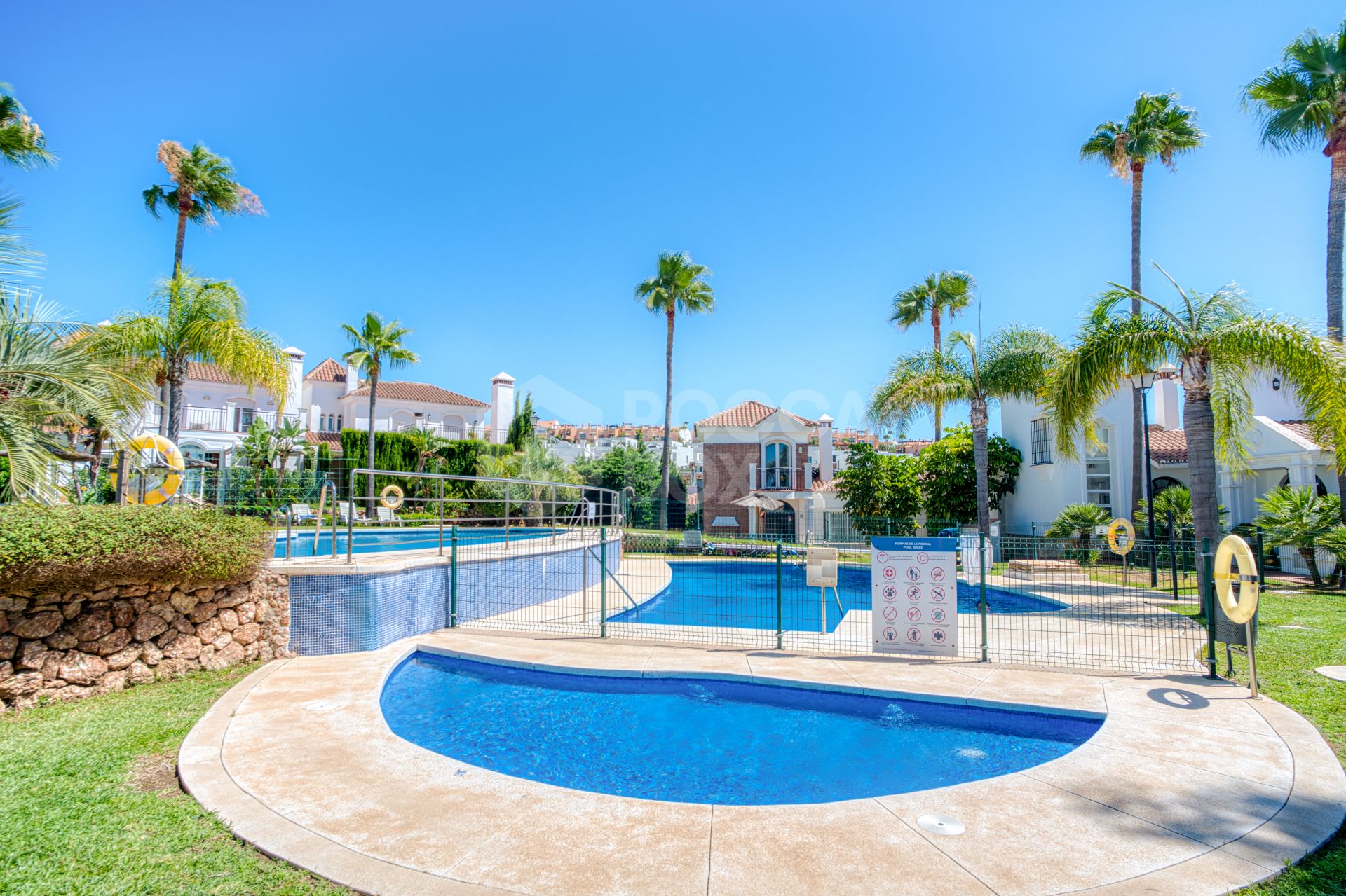 Stylish south west facing, three-bedroom semi detached townhouse located in Riviera del Sol