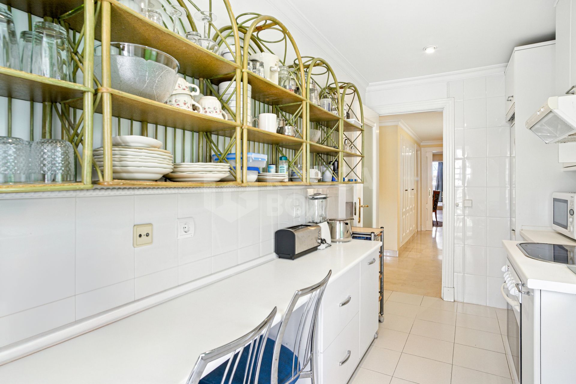 Exclusive Beachfront Two-Bedroom South-Facing Apartment with Sea Views in La Herradura, Marbella