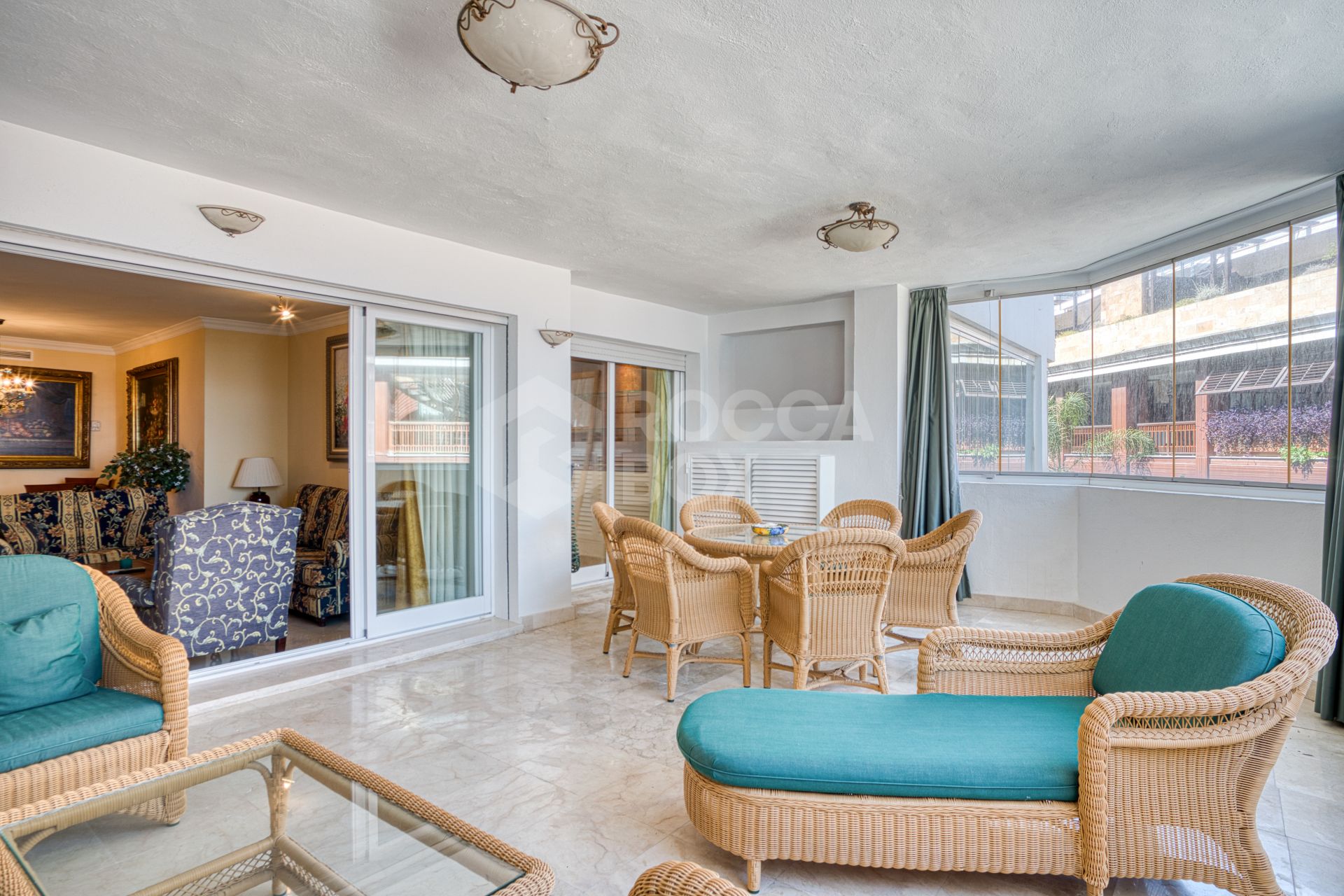 Exclusive Beachfront Two-Bedroom South-Facing Apartment with Sea Views in La Herradura, Marbella