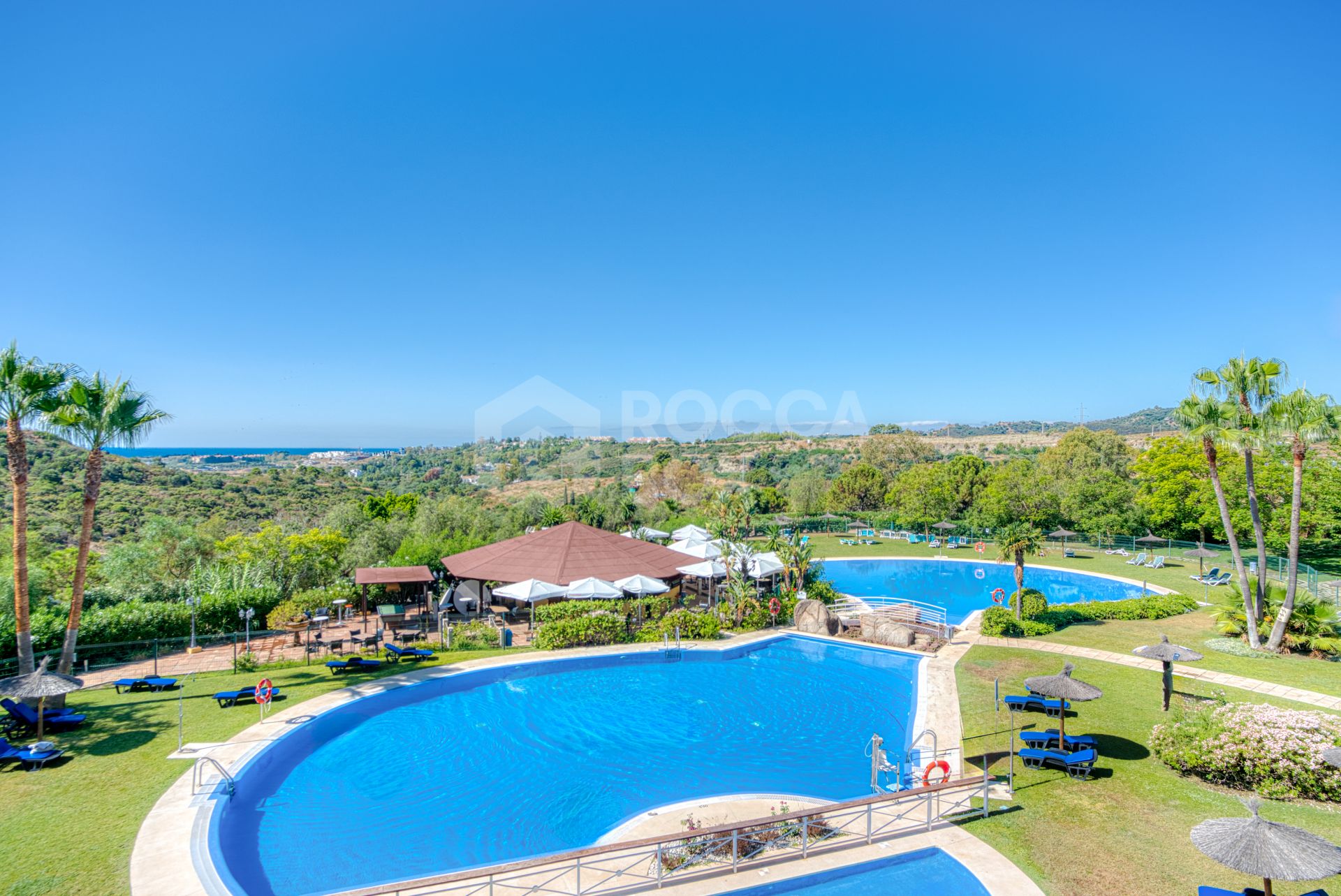 Charming east facing, three bedroom duplex penthouse located in the gated community Parque Botanico, Estepona