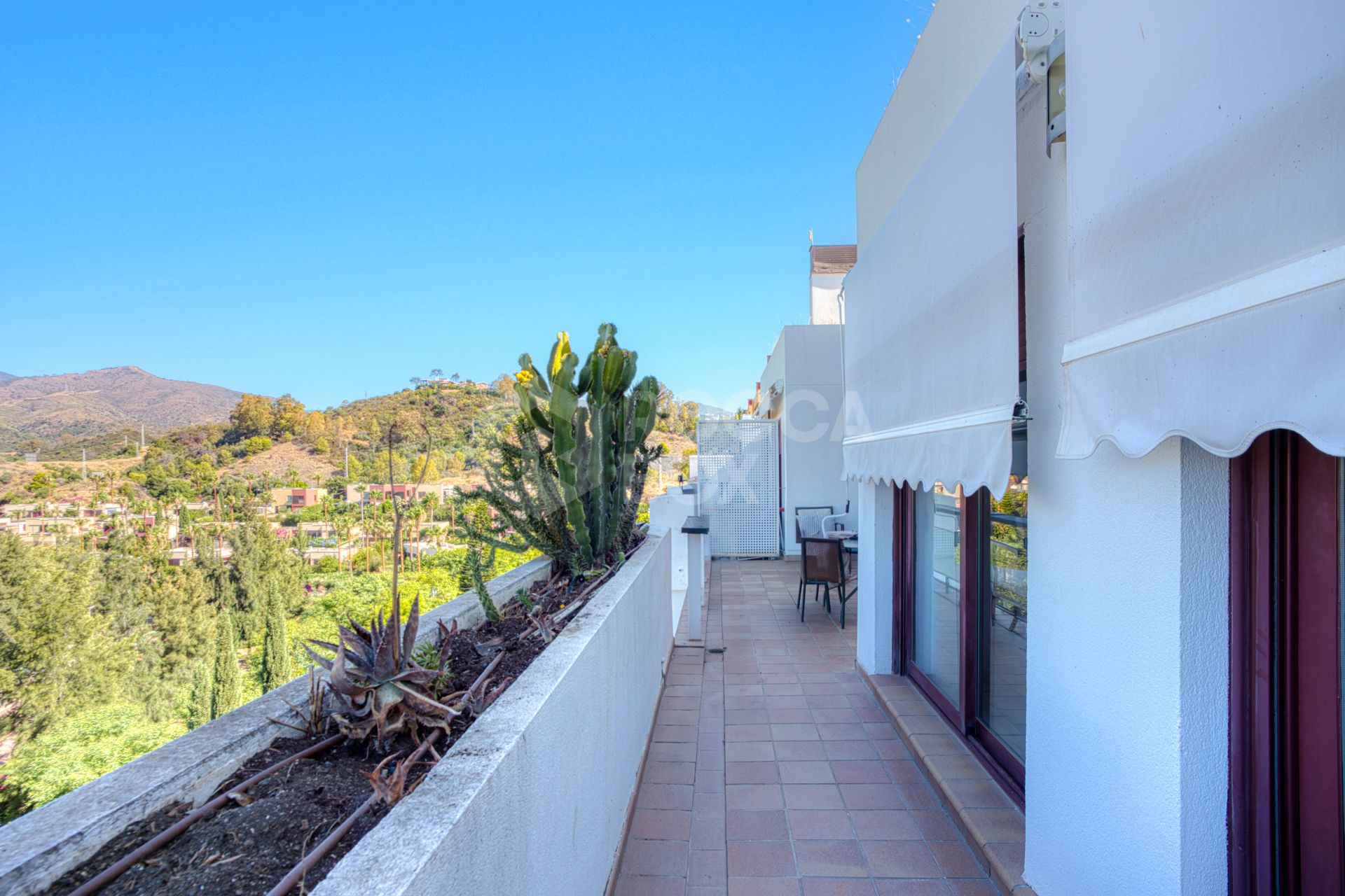 Charming west facing, three bedroom duplex penthouse located in the gated community Parque Botanico, Estepona