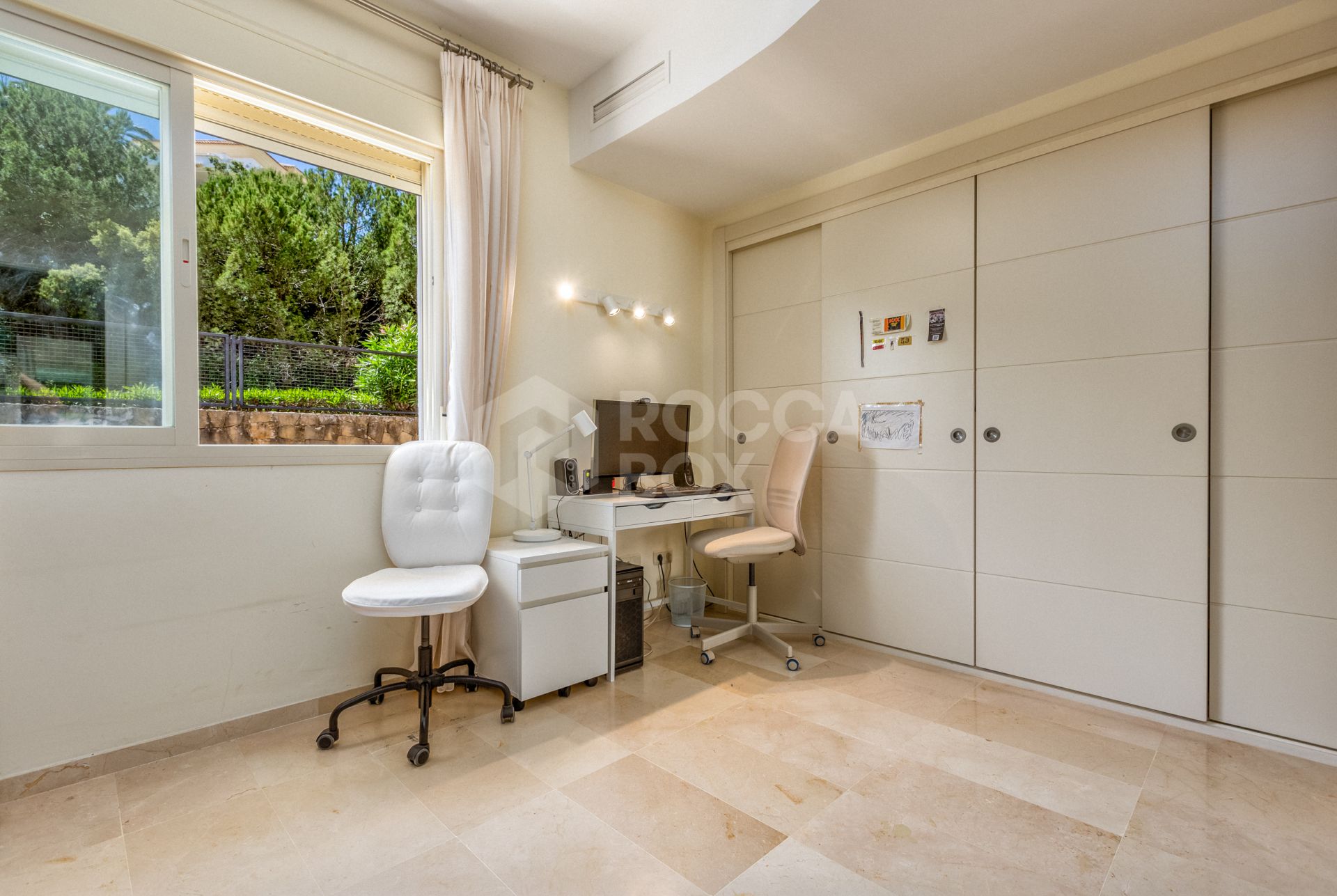 Elegant north east facing, three bedroom townhouse located in La Cala Golf, Mijas