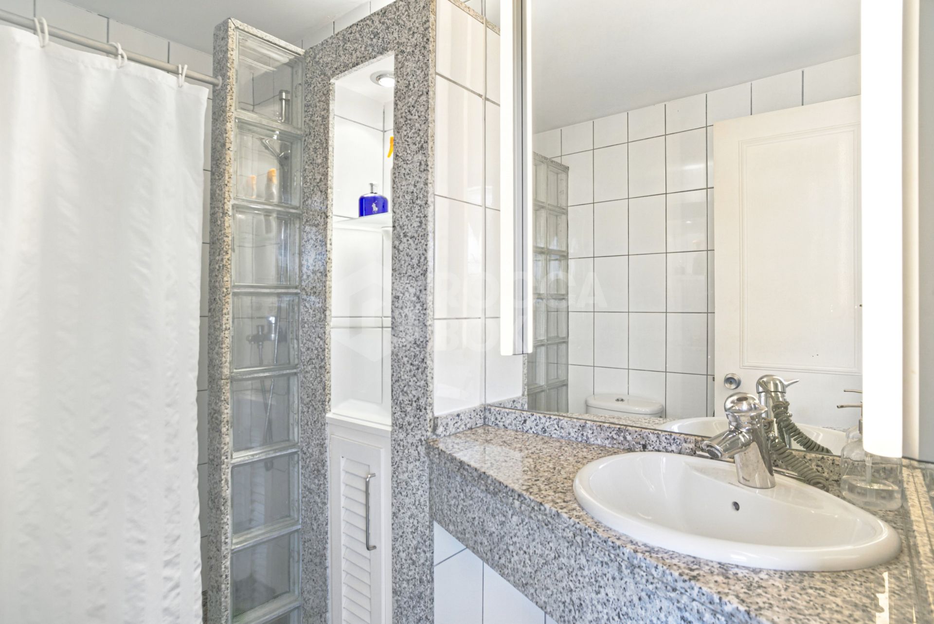 Excellent investment opportunity - south west facing three bedroom, beachfront duplex penthouse located in Playa Real, Marbesa