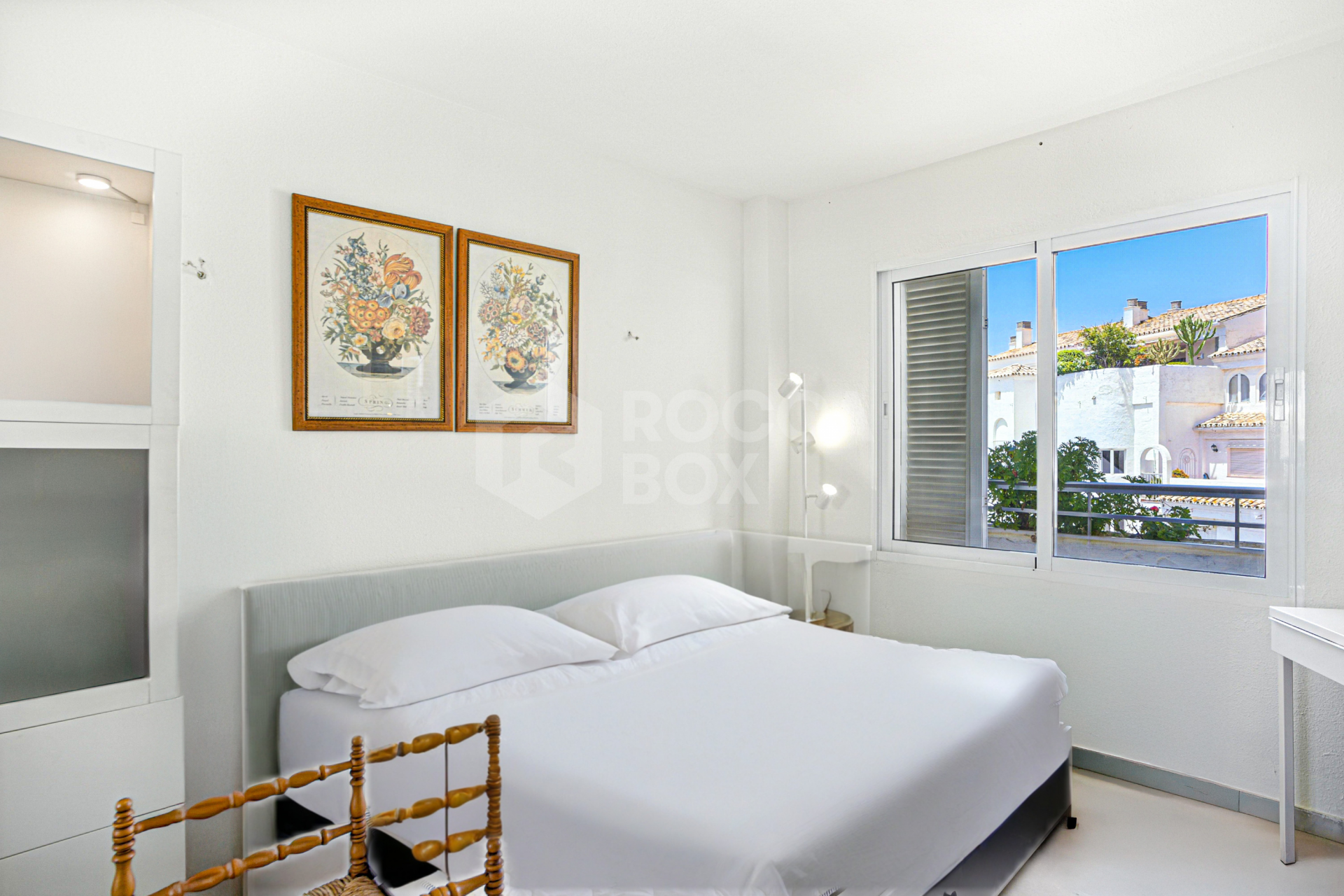 Excellent investment opportunity - south west facing three bedroom, beachfront duplex penthouse located in Playa Real, Marbesa