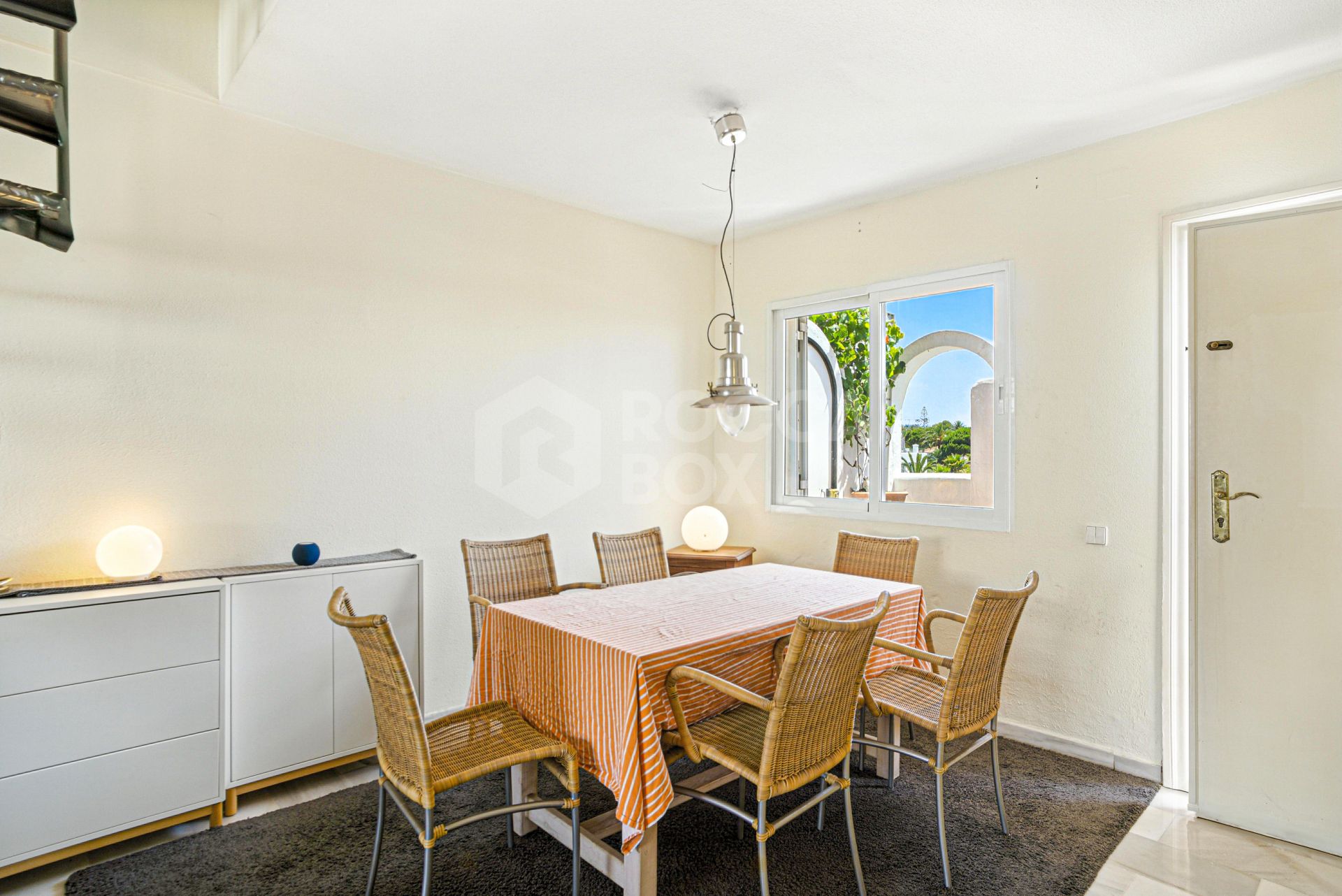 Excellent investment opportunity - south west facing three bedroom, beachfront duplex penthouse located in Playa Real, Marbesa