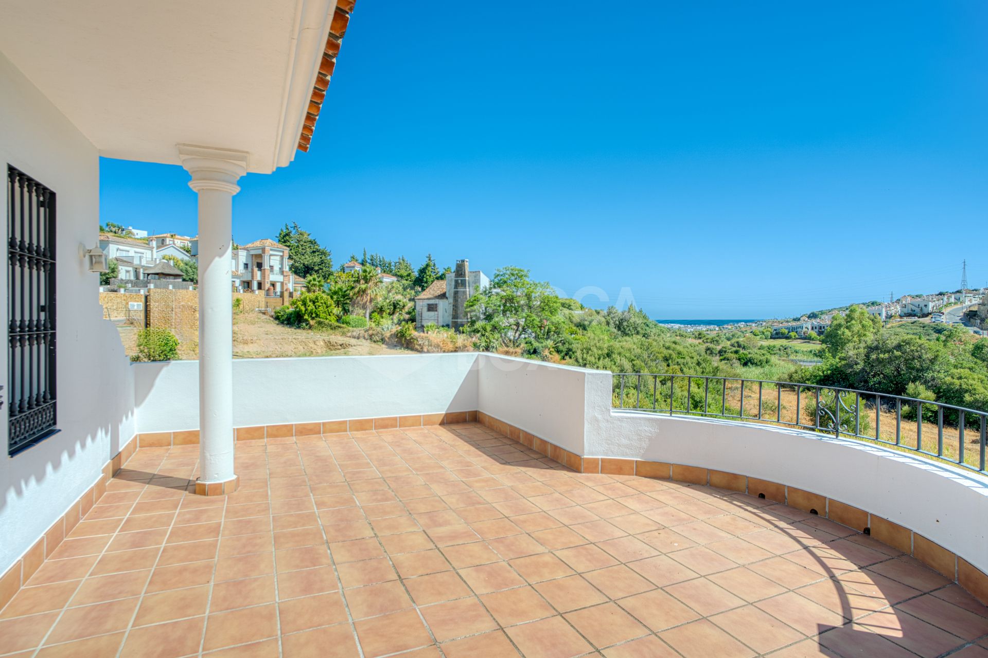 Beautiful five bedroom, Southwest-Facing Villa with Golf Views in Valle Romano (Estepona)