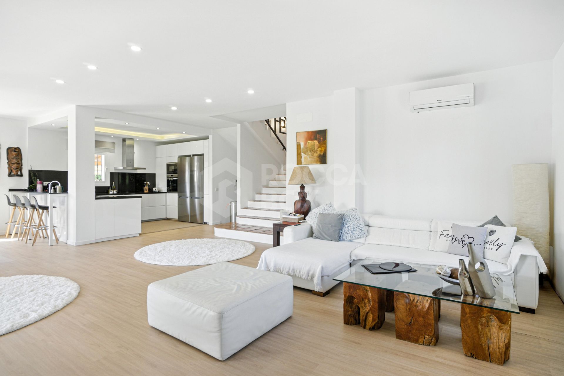 Beautiful five bedroom, Southwest-Facing Villa with Golf Views in Valle Romano (Estepona)