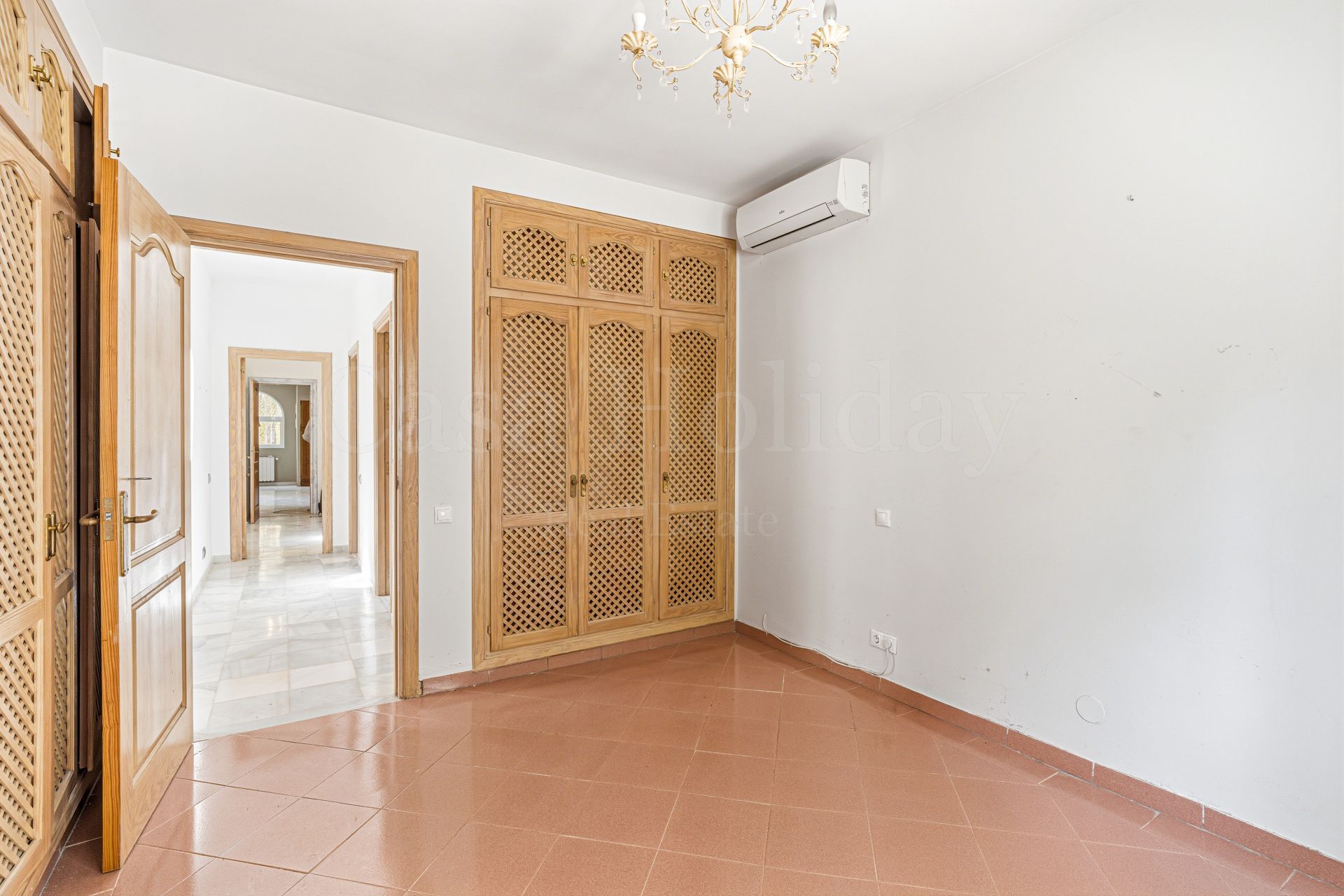 Villa en El Paraiso, Estepona