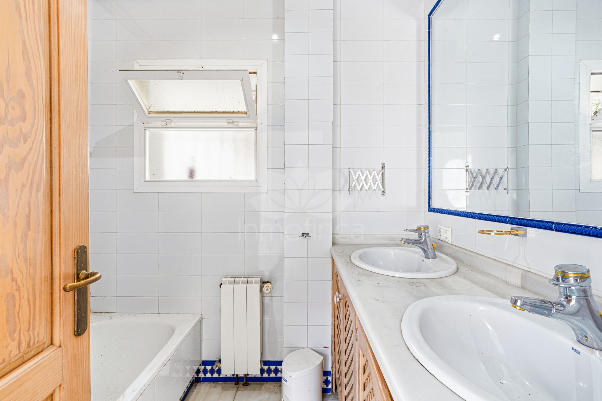 Villa en El Paraiso, Estepona