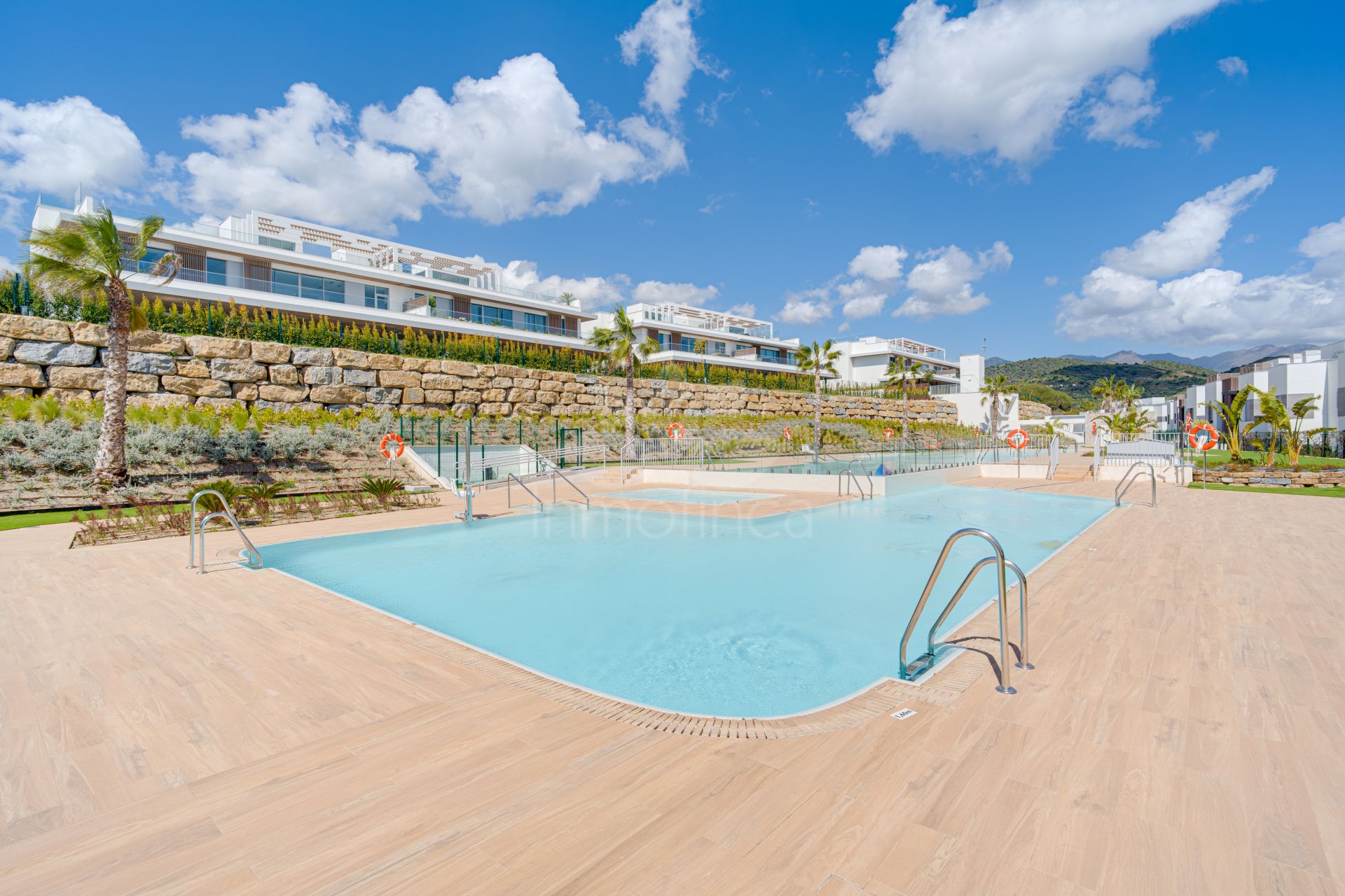 Duplex Planta Baja en Santa Clara, Marbella