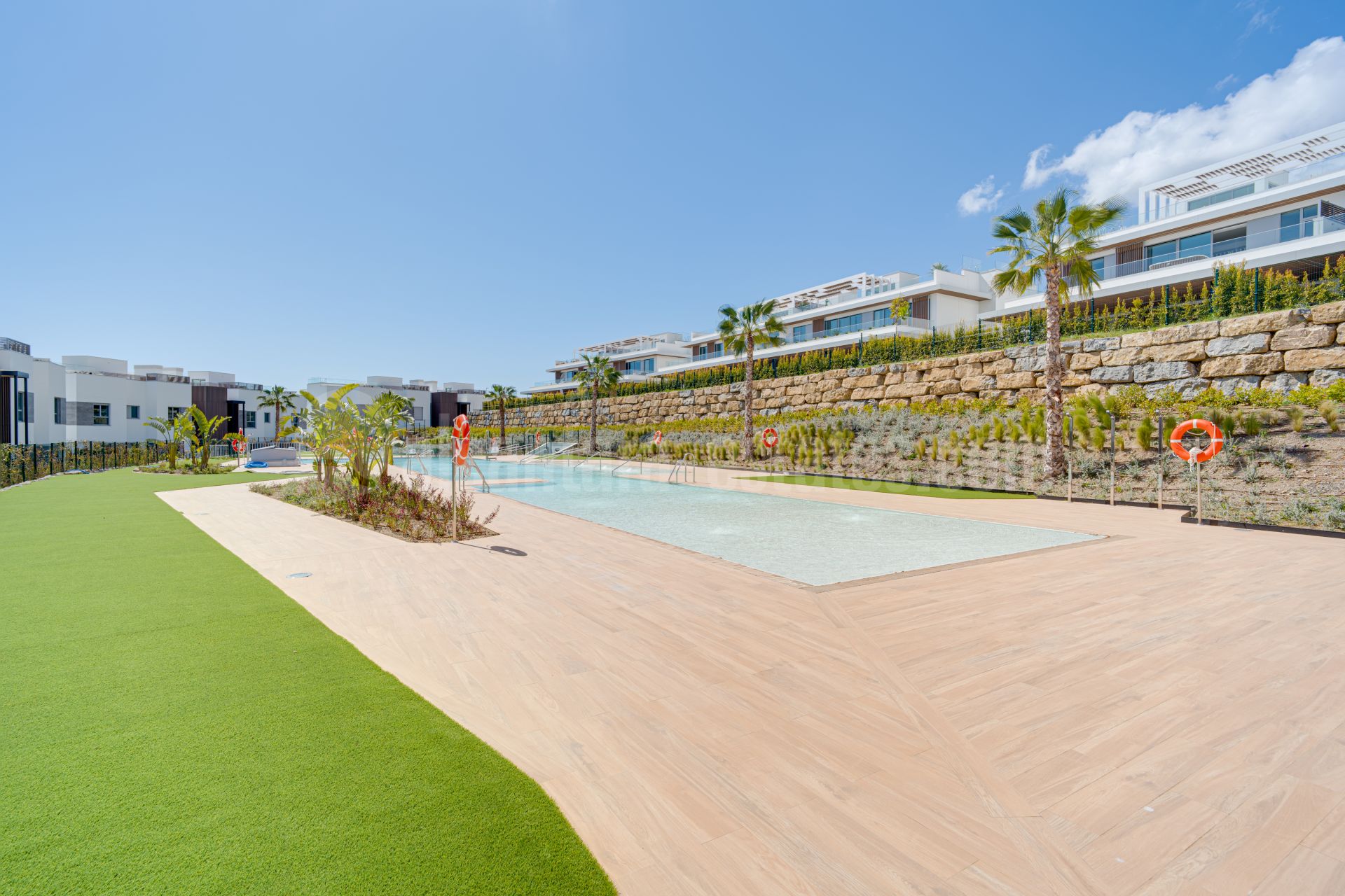 Ground Floor Duplex in Santa Clara, Marbella