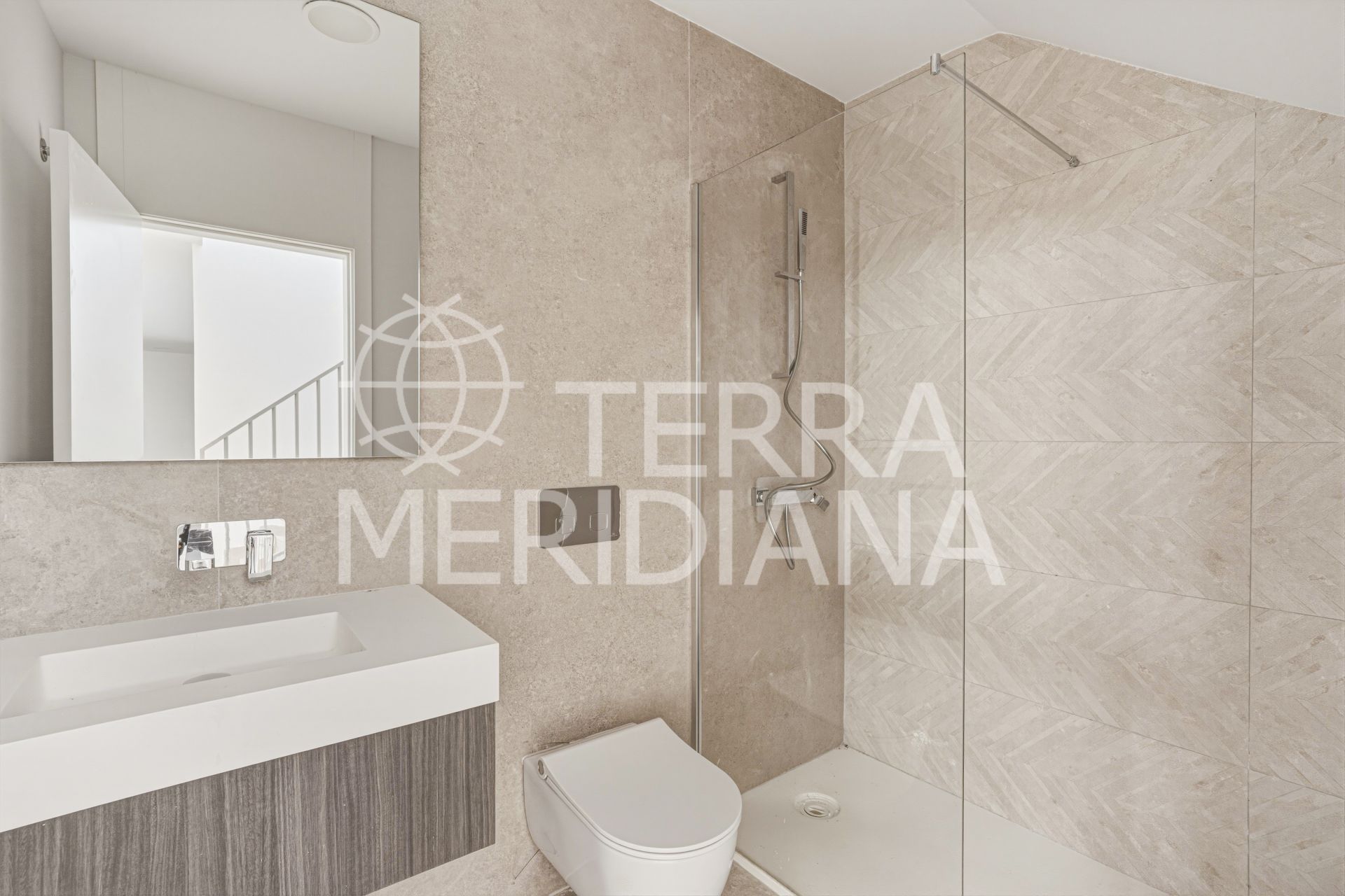 Ground Floor Duplex in Santa Clara, Marbella