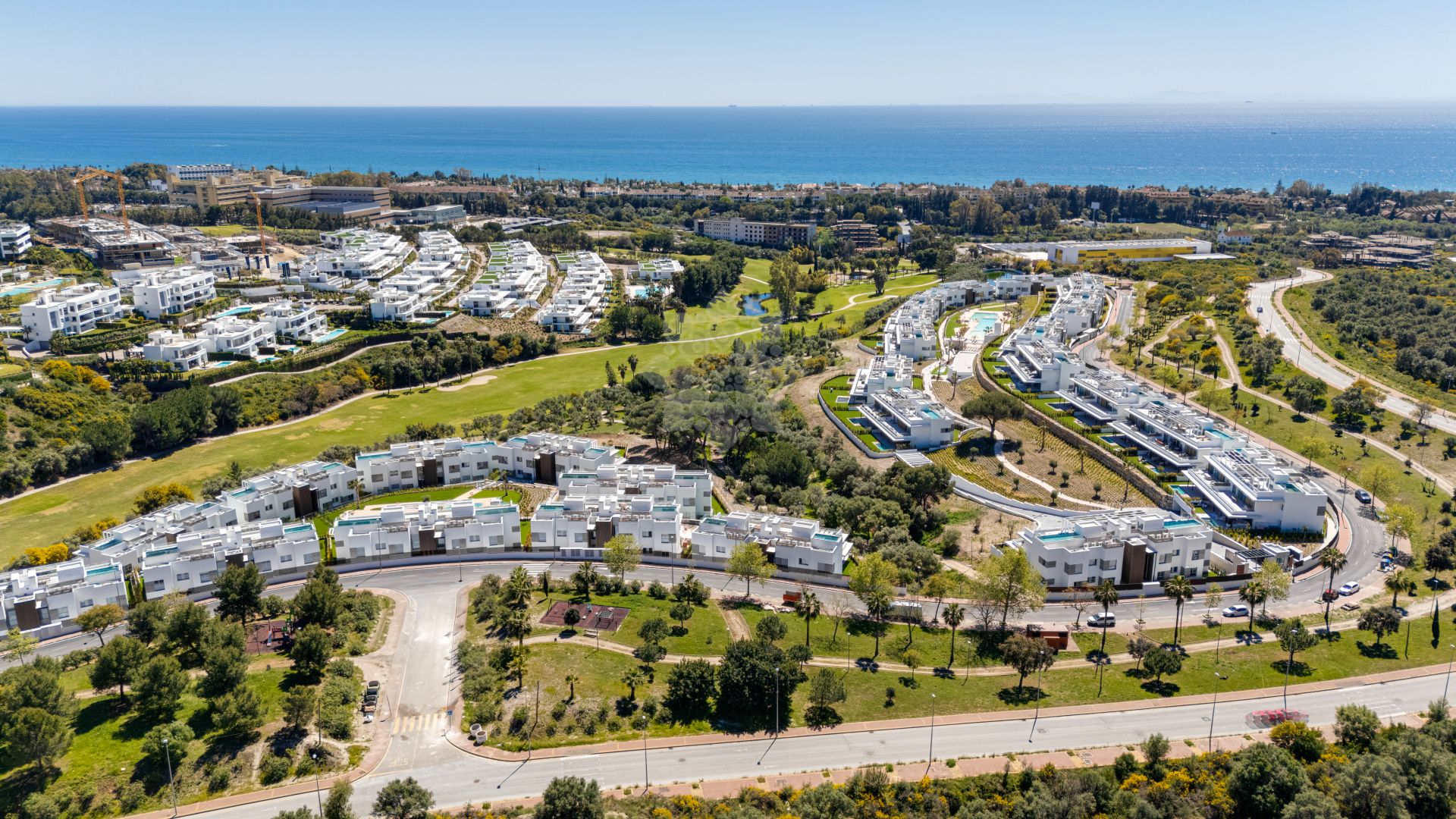 Ground Floor Duplex w Santa Clara, Marbella