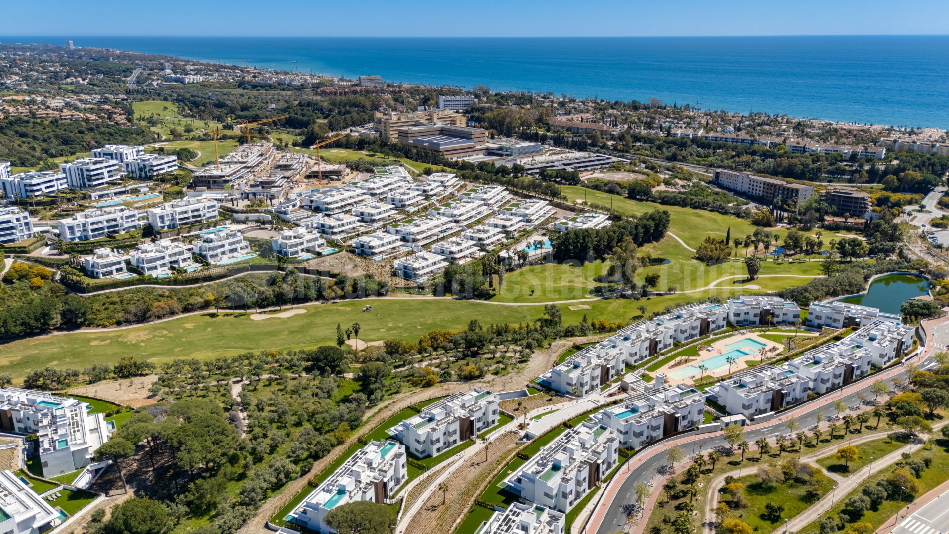 Duplex Planta Baja en Santa Clara, Marbella