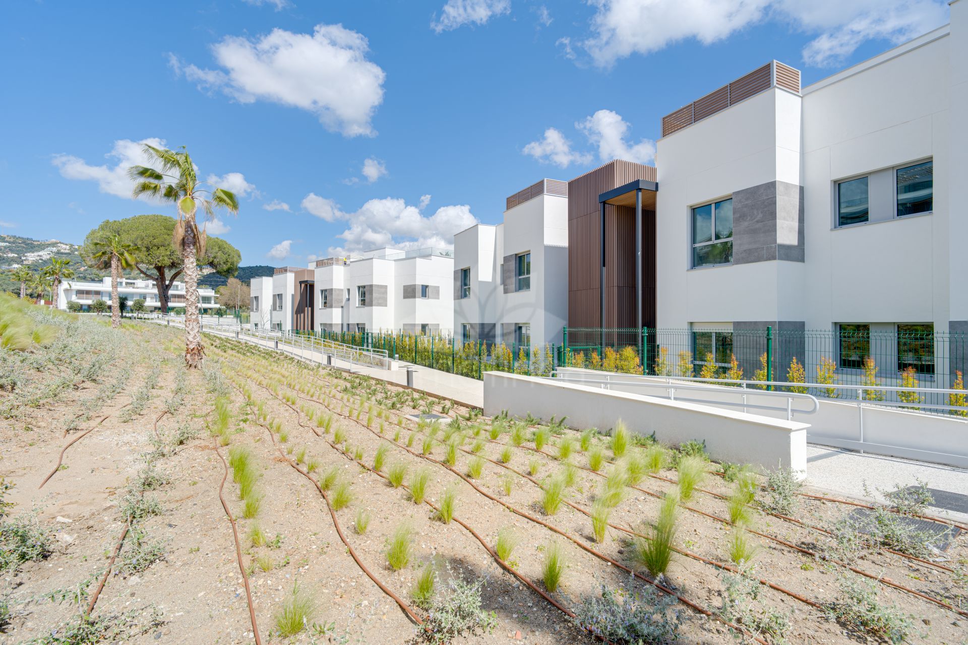 Duplex Planta Baja en Santa Clara, Marbella