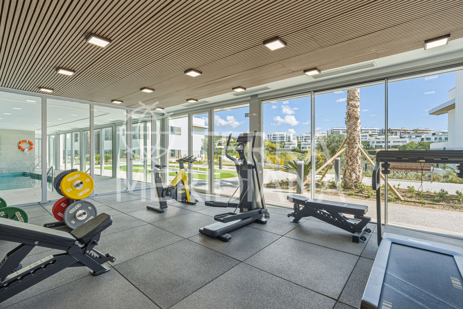 Ground Floor Duplex in Santa Clara, Marbella