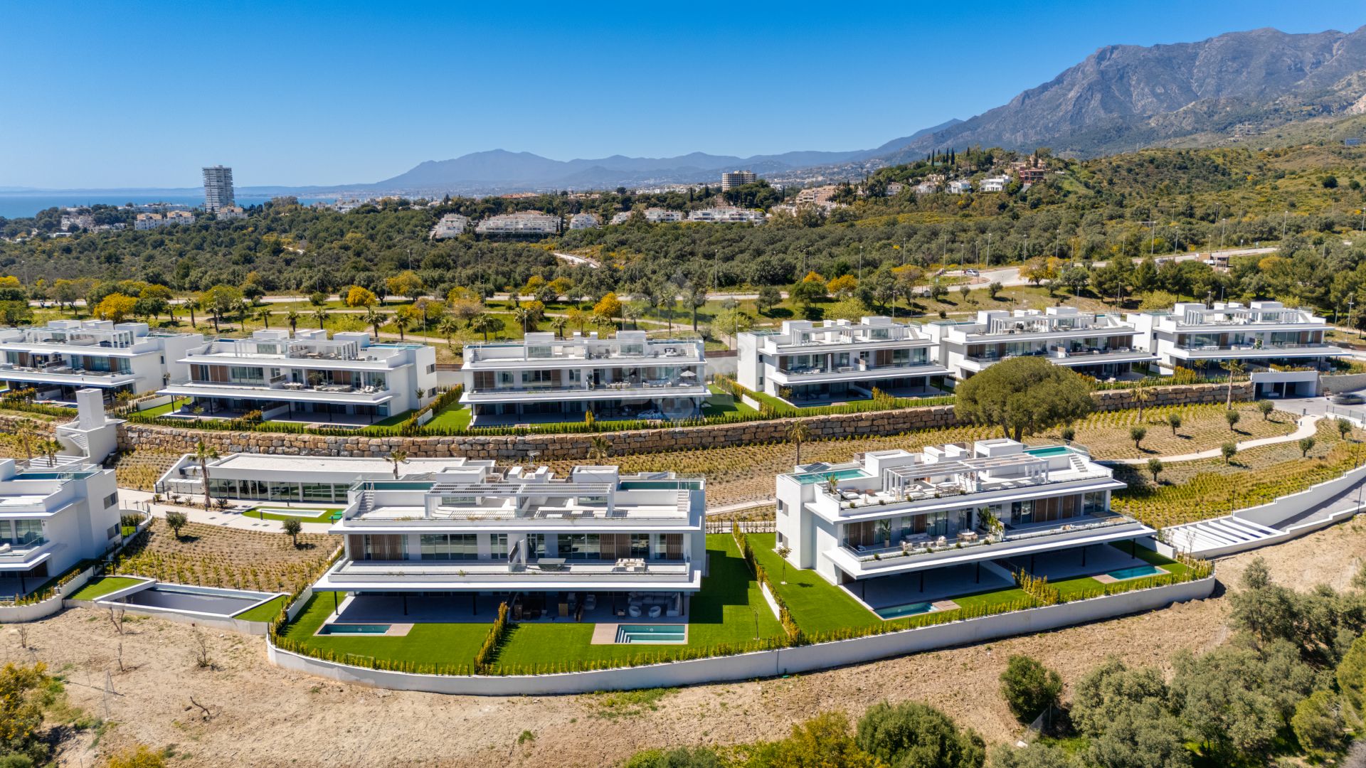 Ground Floor Duplex w Santa Clara, Marbella
