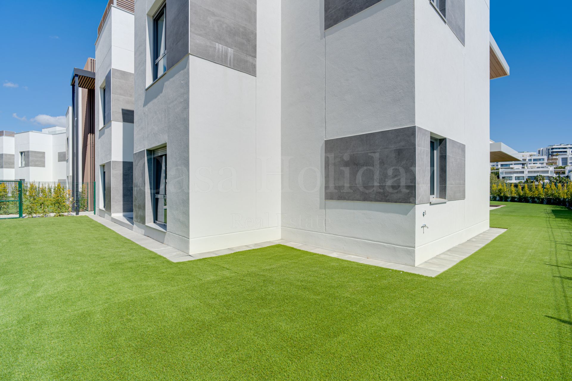 Duplex Planta Baja en Santa Clara, Marbella