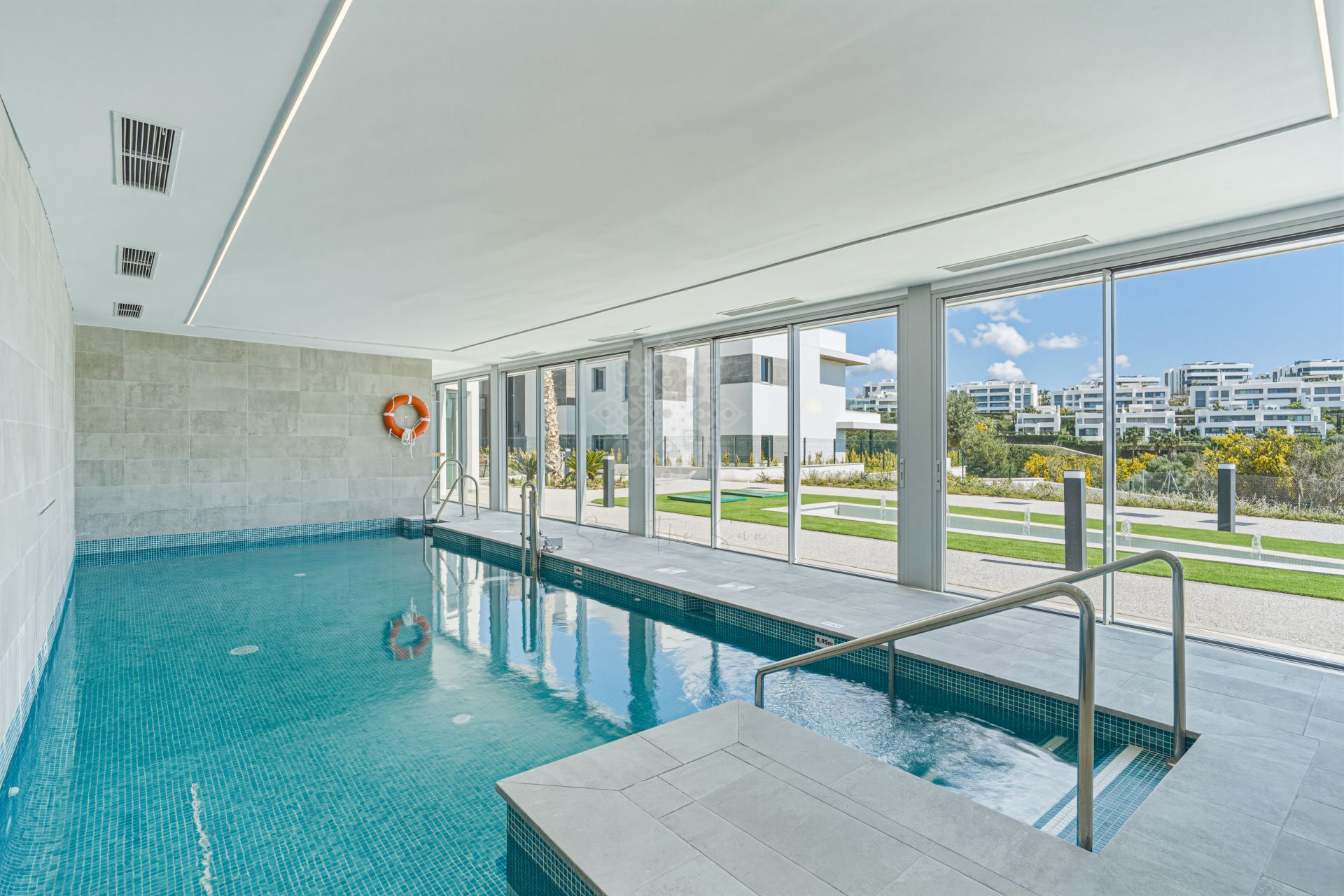 Ground Floor Duplex w Santa Clara, Marbella