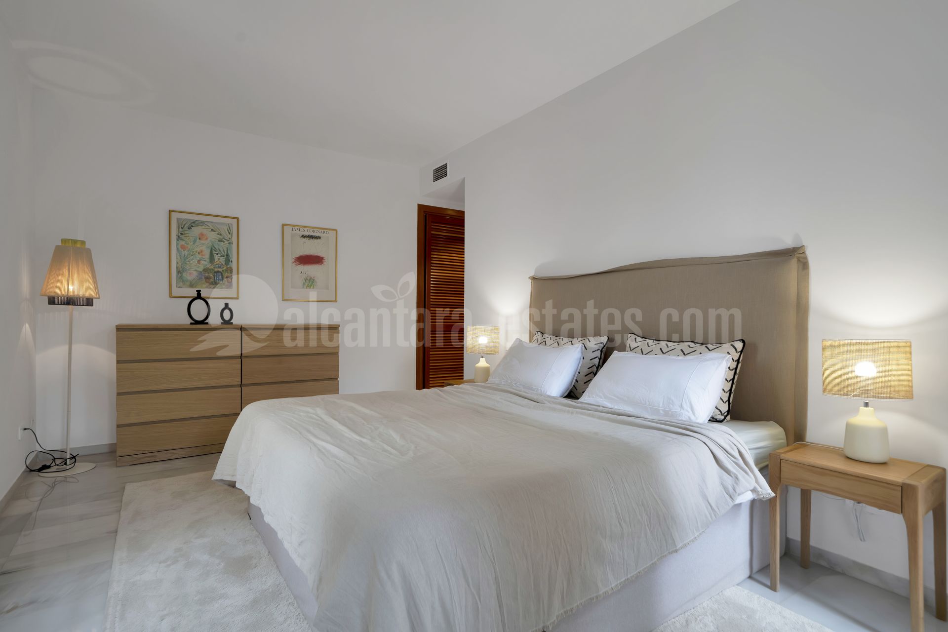 Apartment in Los Naranjos, Marbella