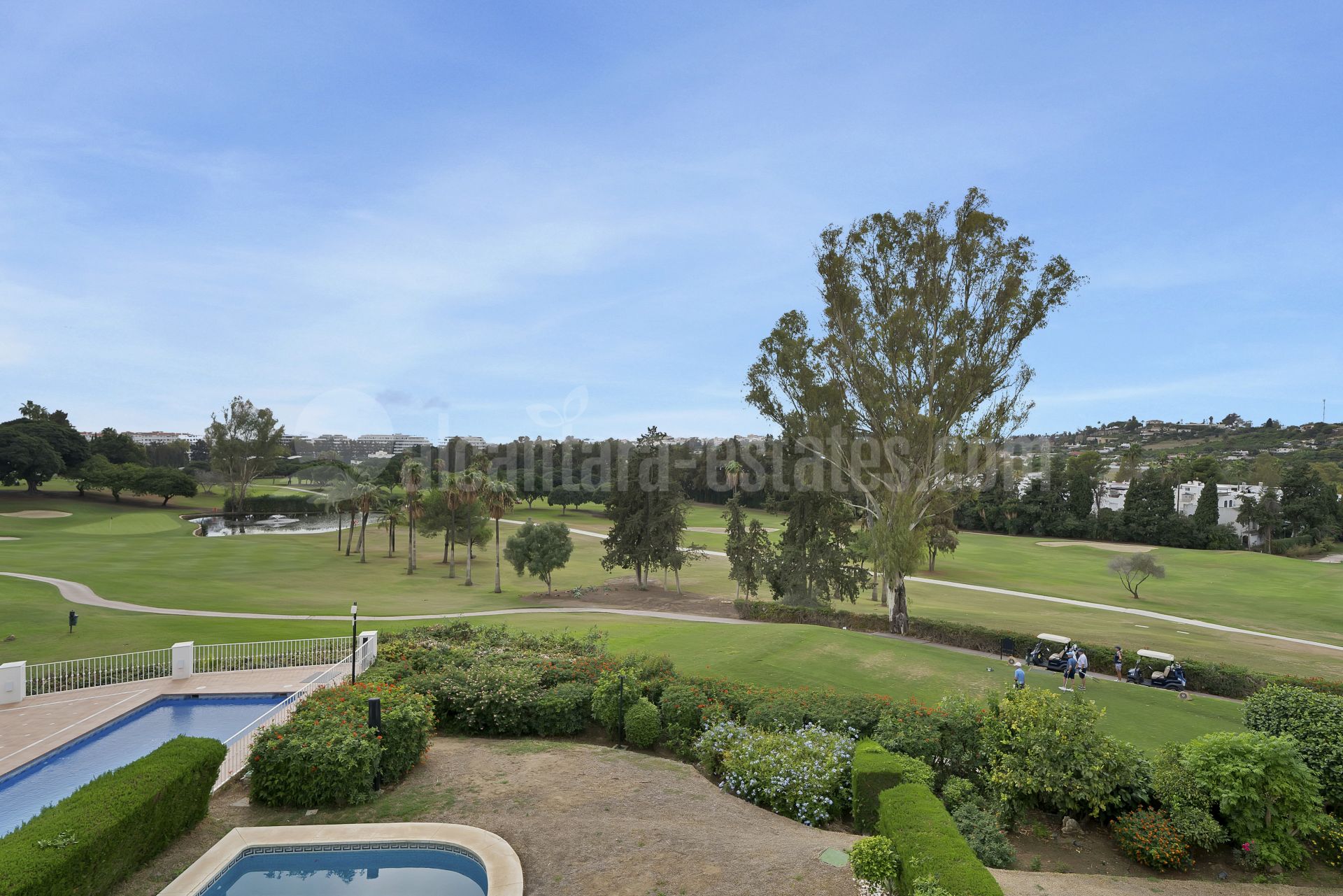 Apartment in Los Naranjos, Marbella