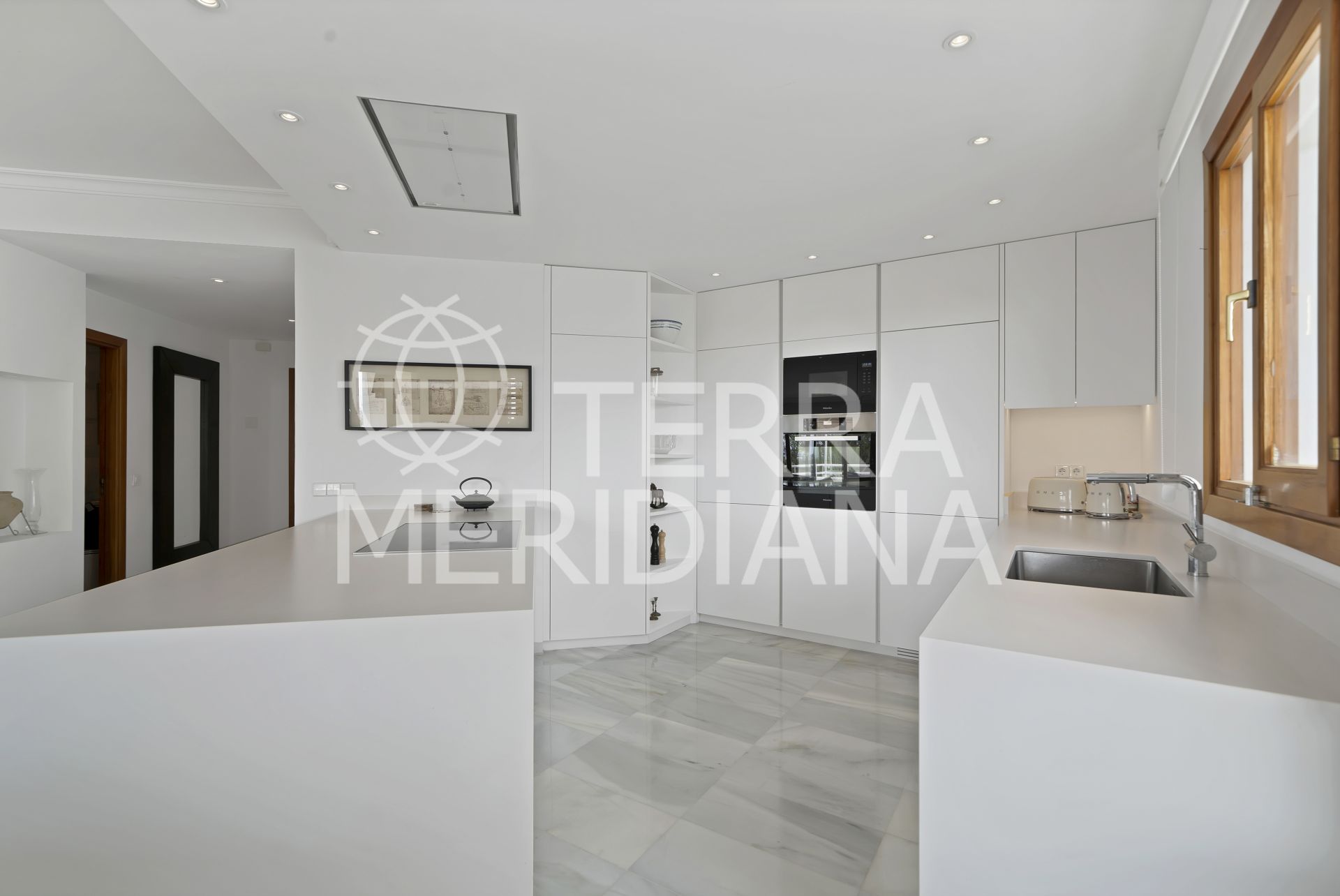 Apartment in Los Naranjos, Marbella